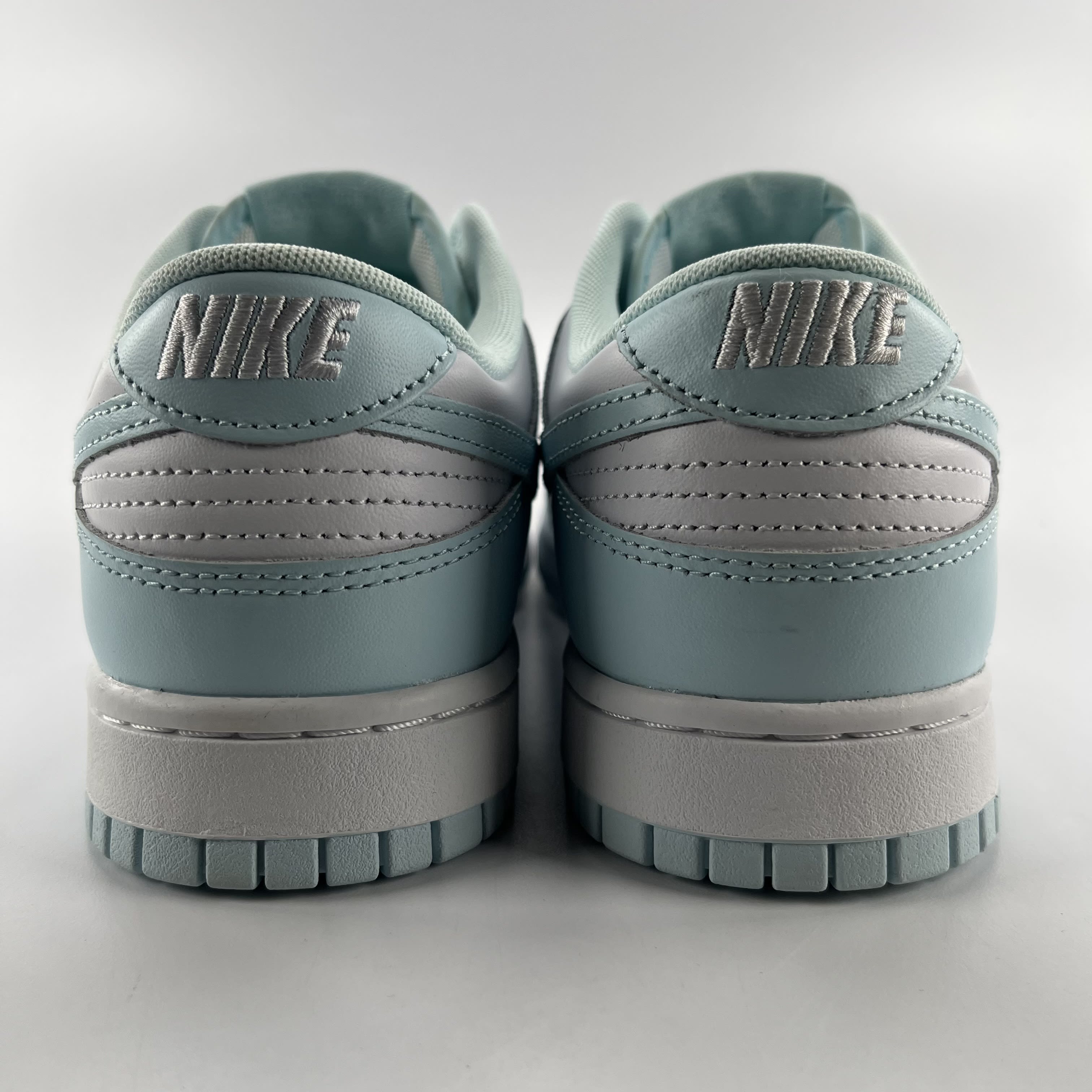 340338 Nike Dunk Low Glacier Blue