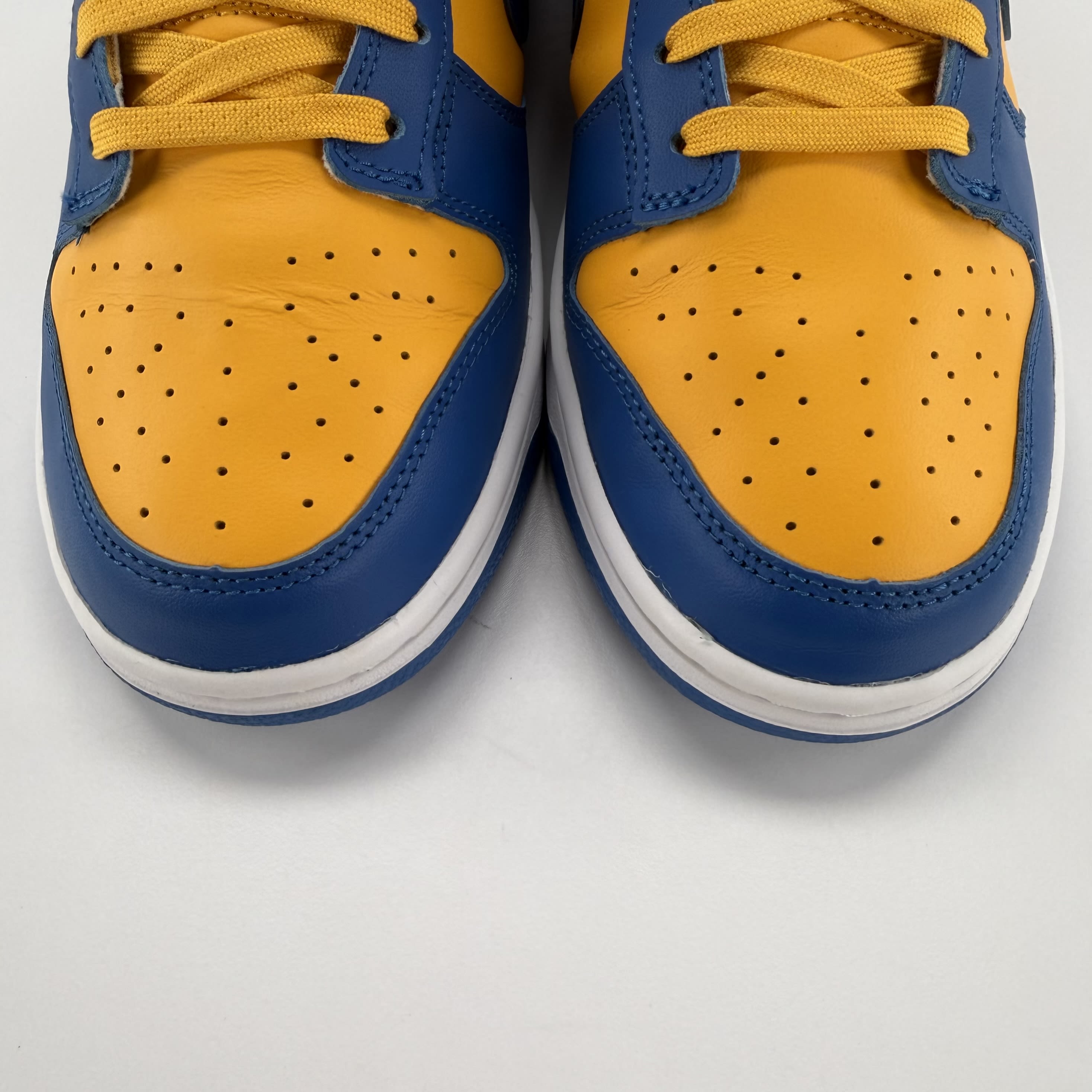518160 Nike Dunk Low UCLA