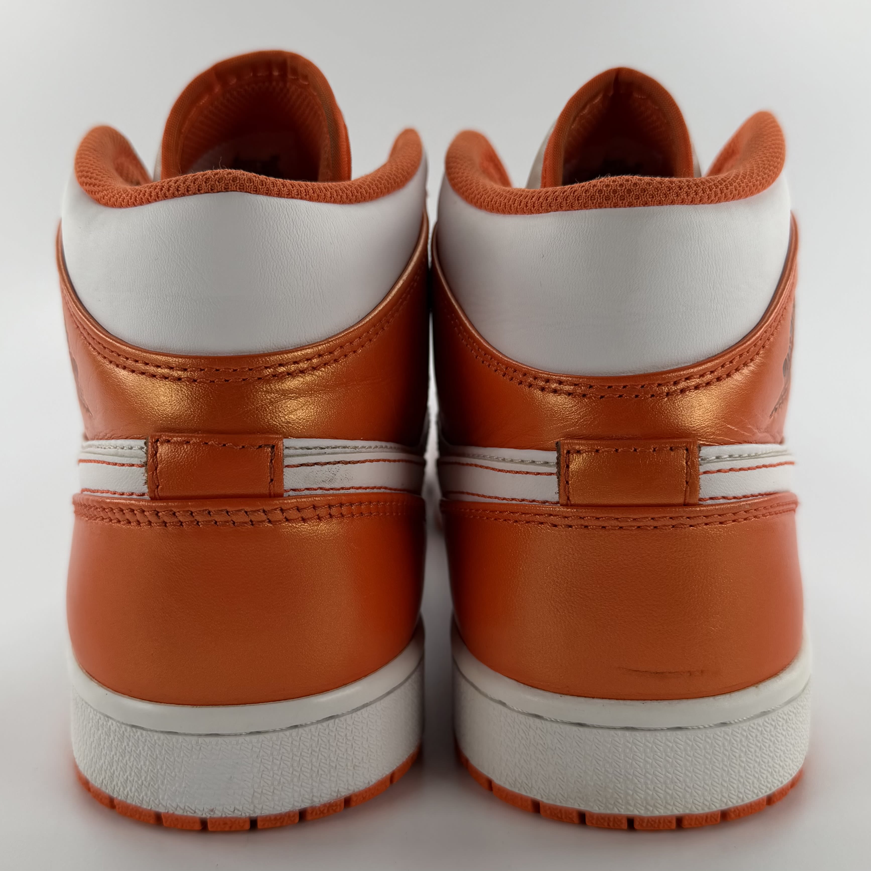 462499 Jordan 1 Mid Metallic Orange