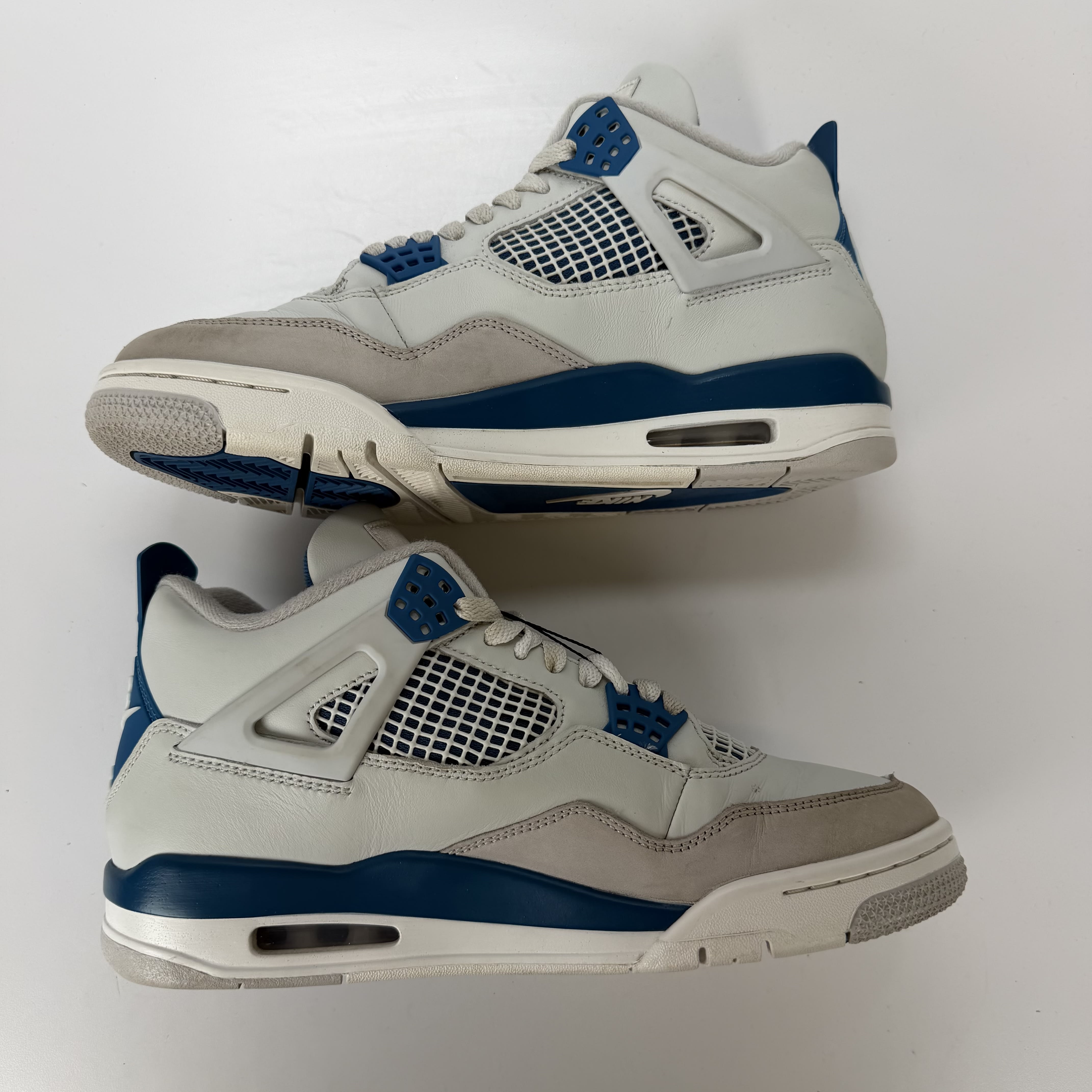 767238 Jordan 4 Retro Military Blue (2024)