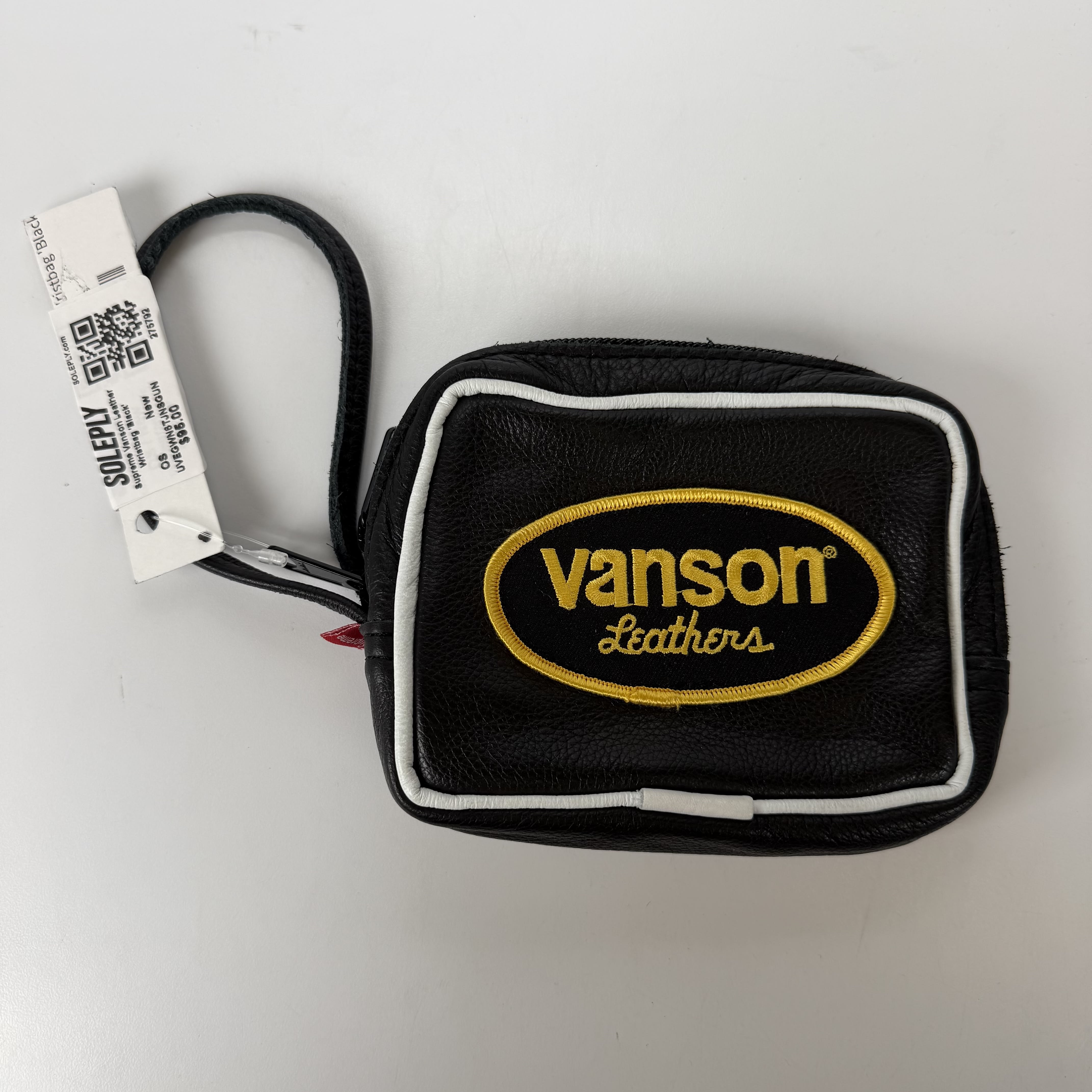 275792 Supreme Vanson Leather Wristbag 'Black'