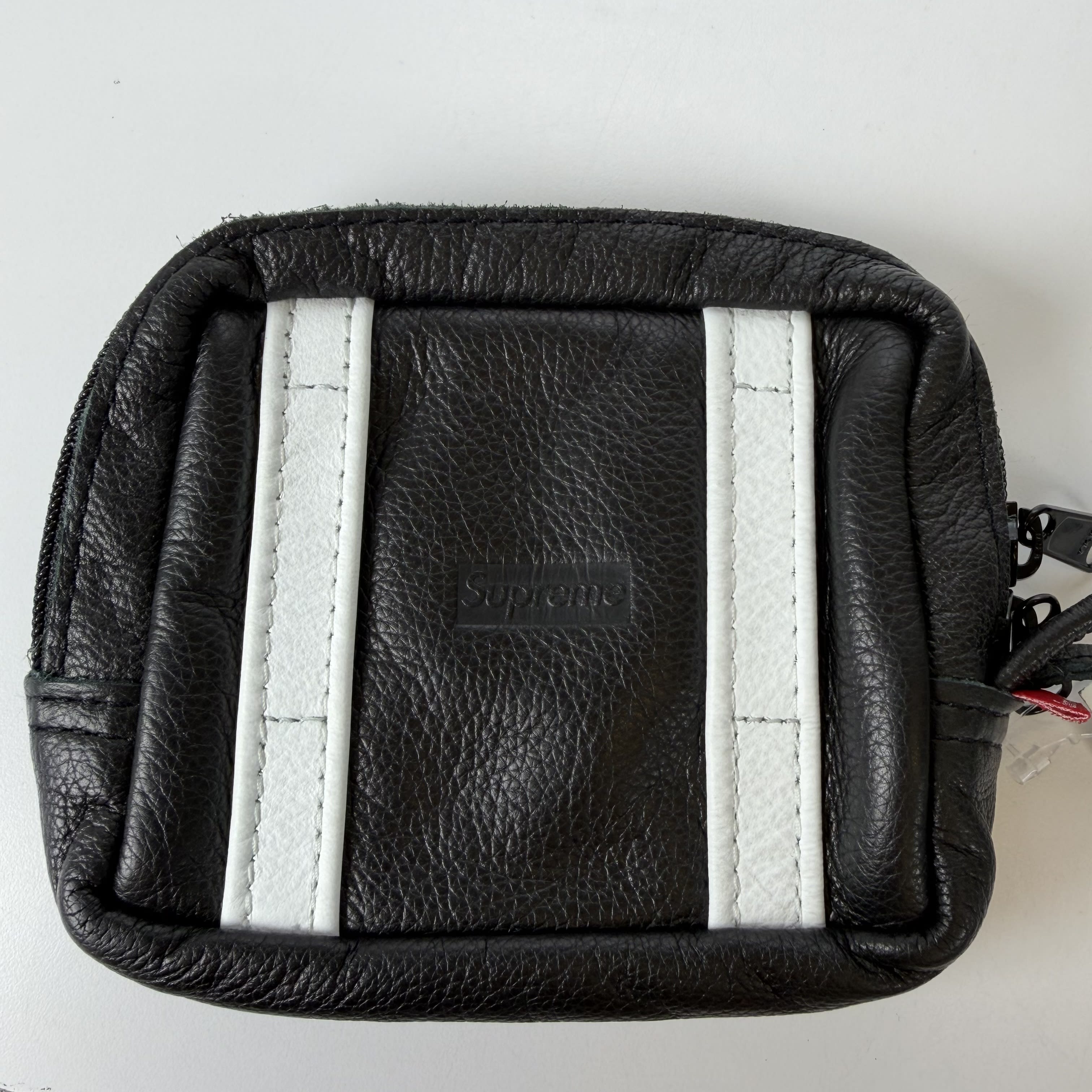 275792 Supreme Vanson Leather Wristbag 'Black'