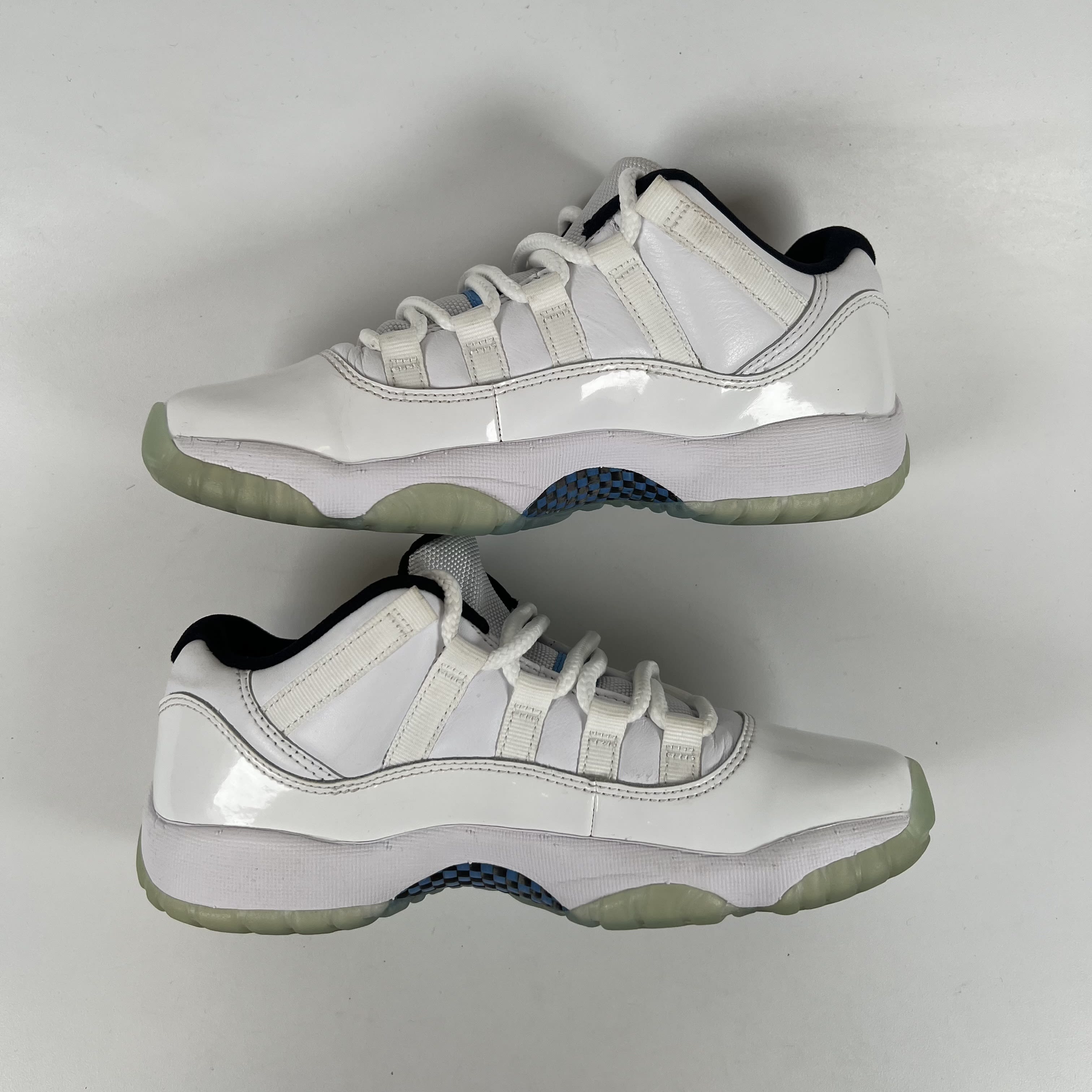 SP7421 Jordan 11 Retro Low Legend Blue (GS)