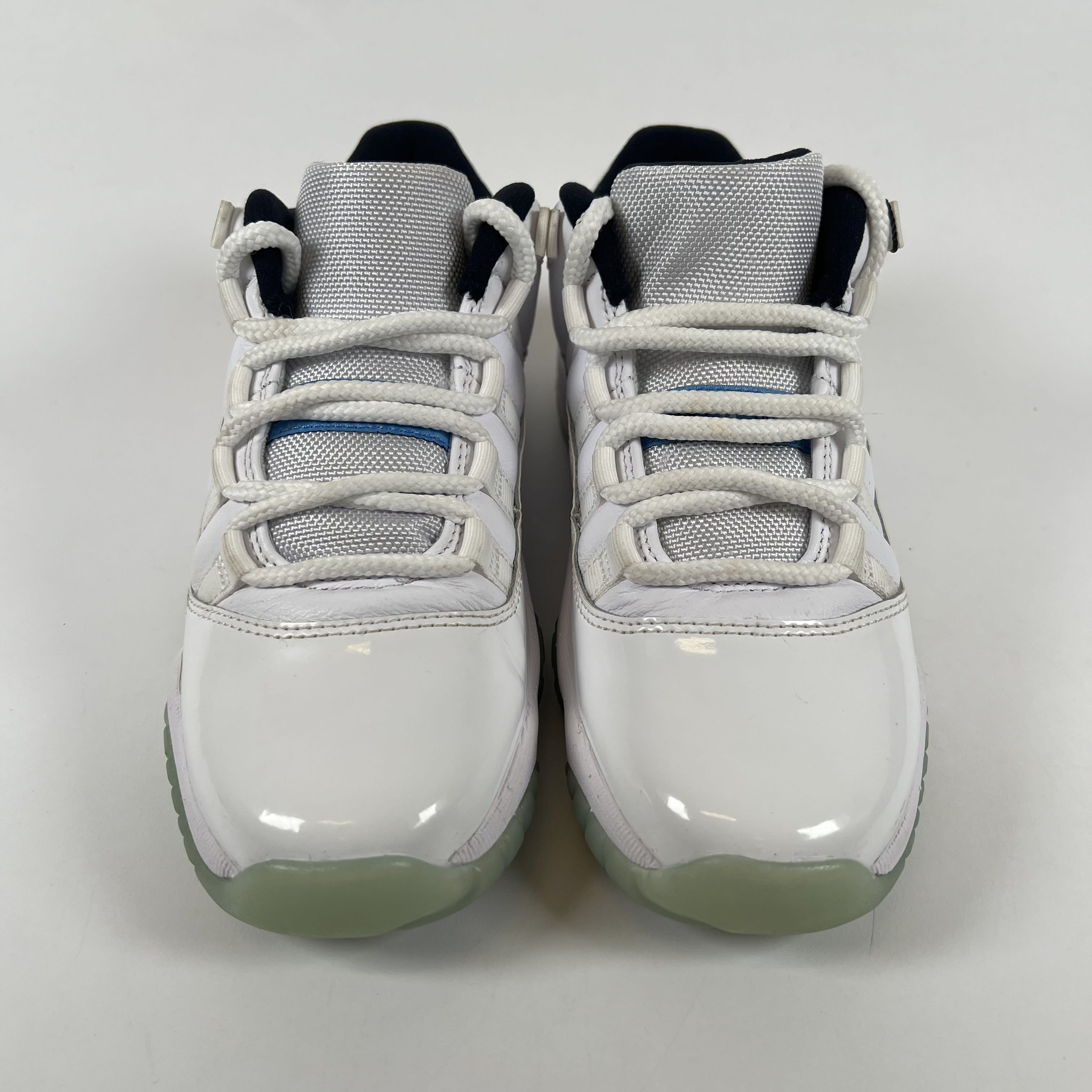 SP7421 Jordan 11 Retro Low Legend Blue (GS)