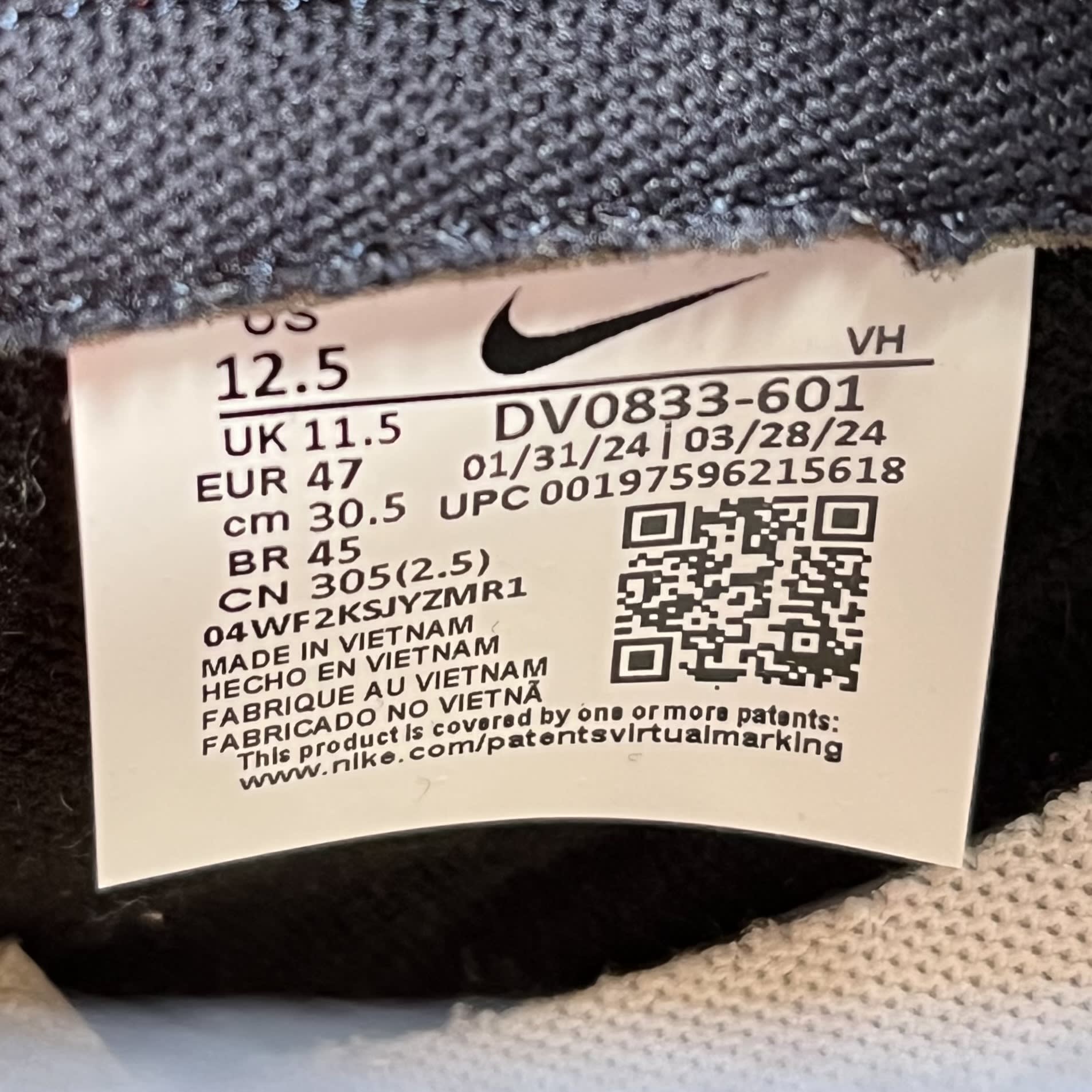 323078 Nike Dunk Low Retro SE CO.JP University Red Obsidian