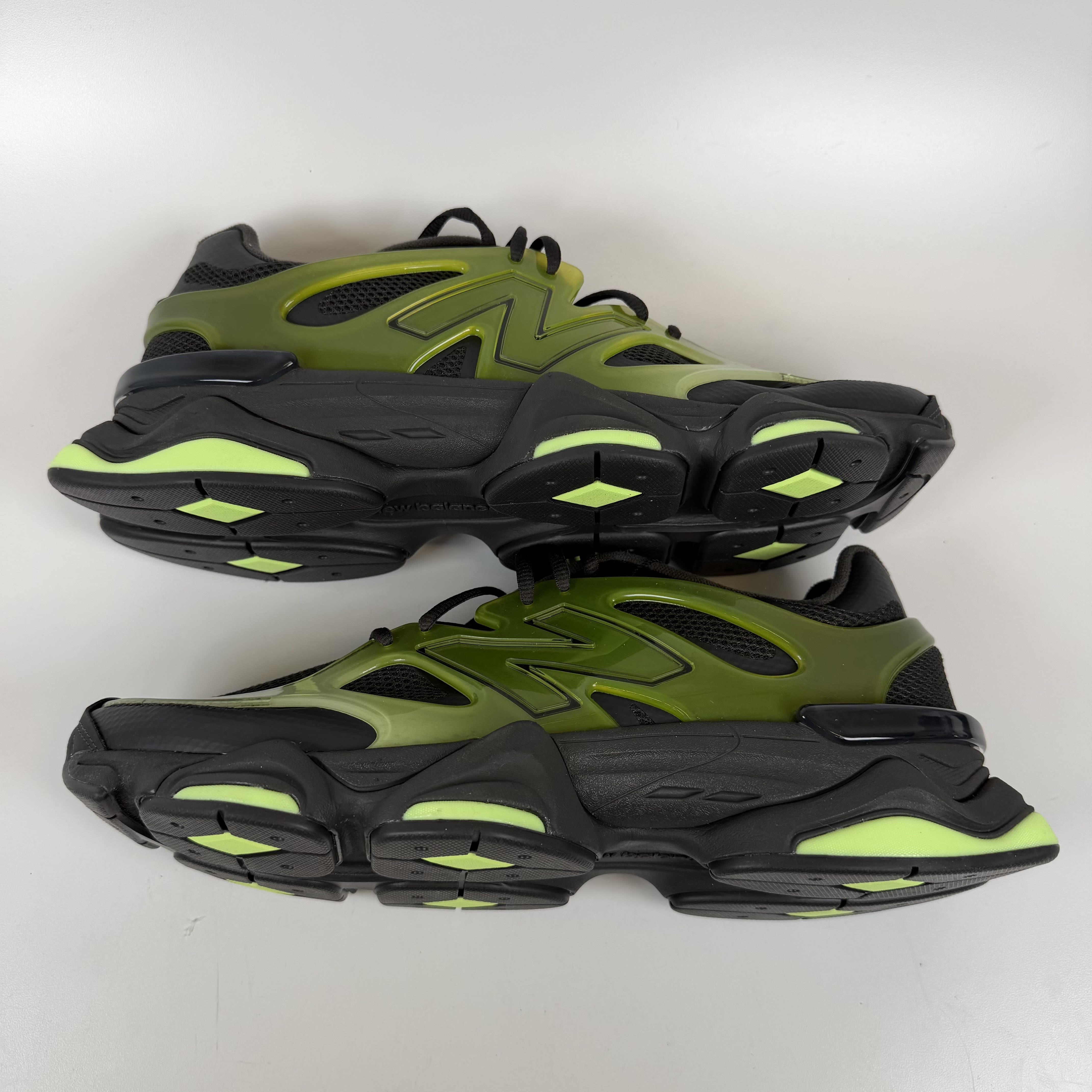 SP12287 New Balance 9060 X Alpine Green Black