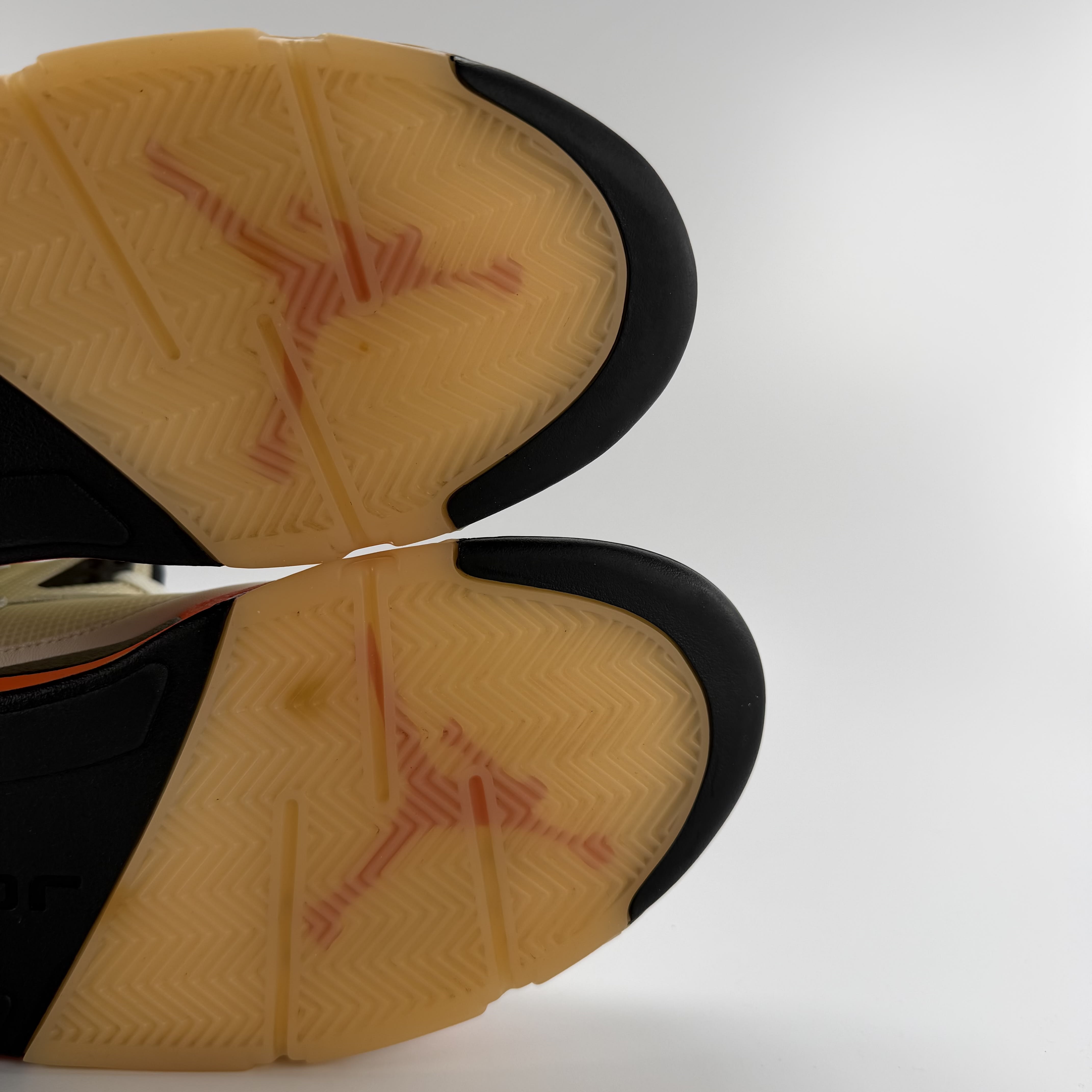 510136 Jordan 5 Retro Shattered Backboard
