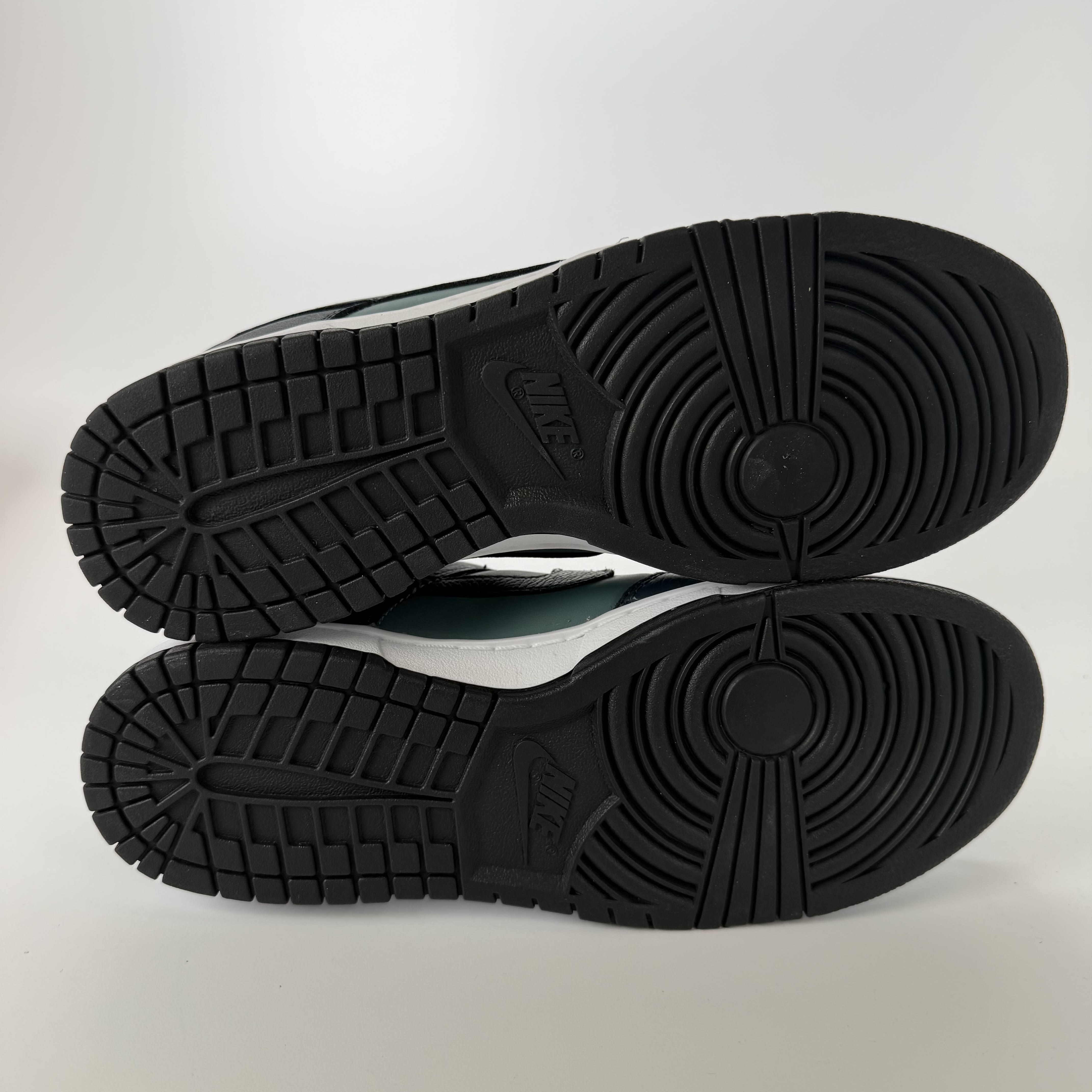 324631 Nike Dunk Low Mineral Slate Armory Navy