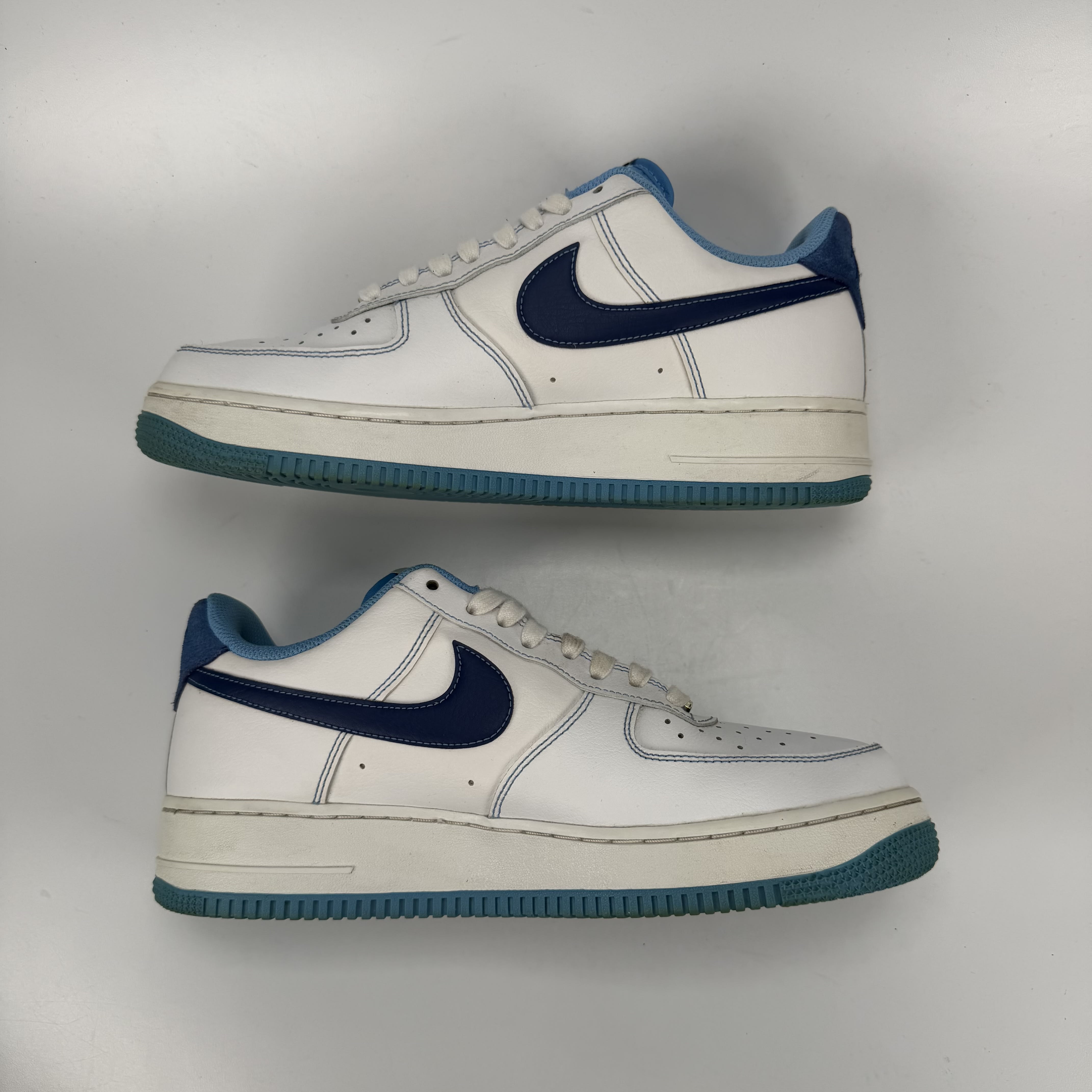 819692 Nike Air Force 1 Low First Use White University Blue