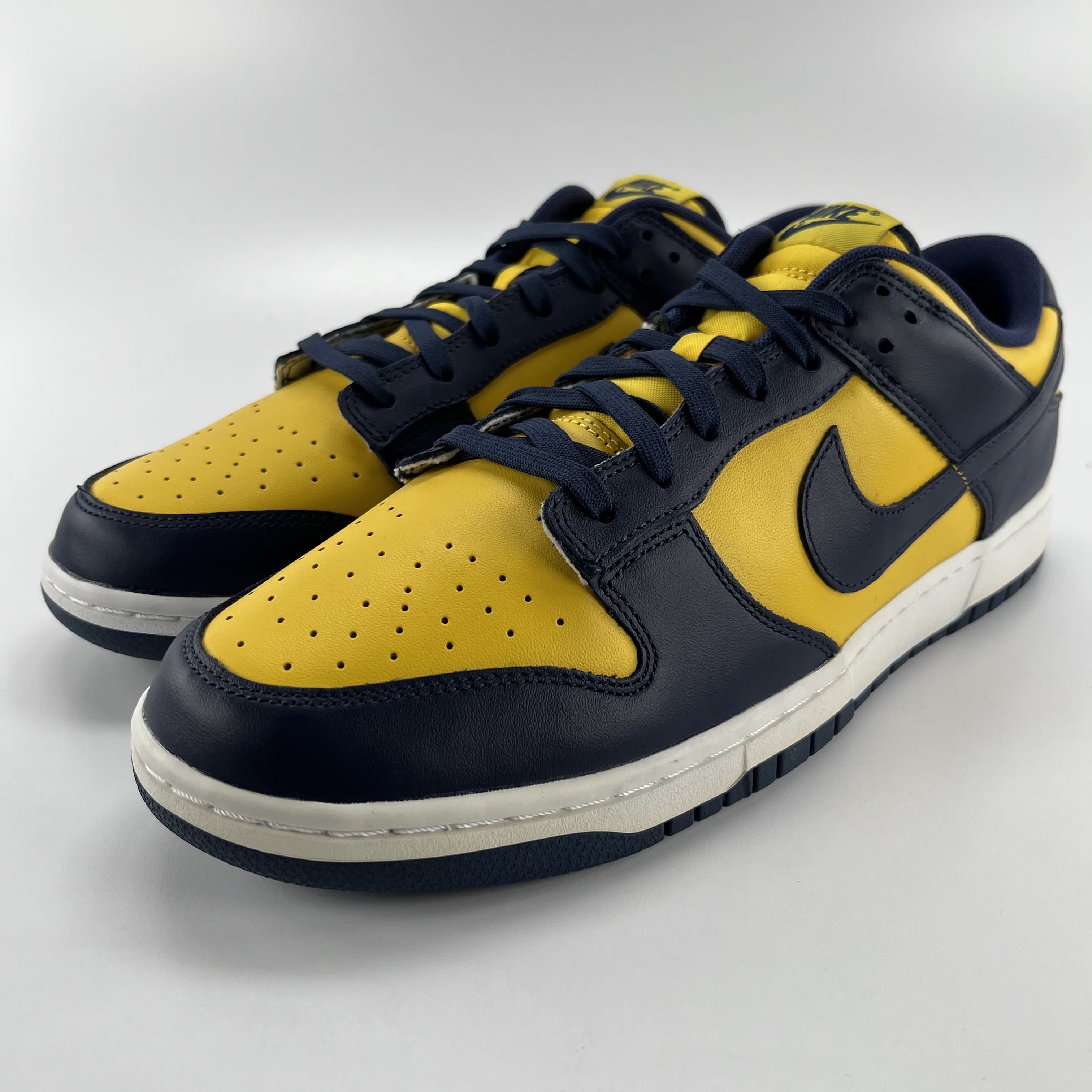 455644 Nike Dunk Low Michigan (2021)