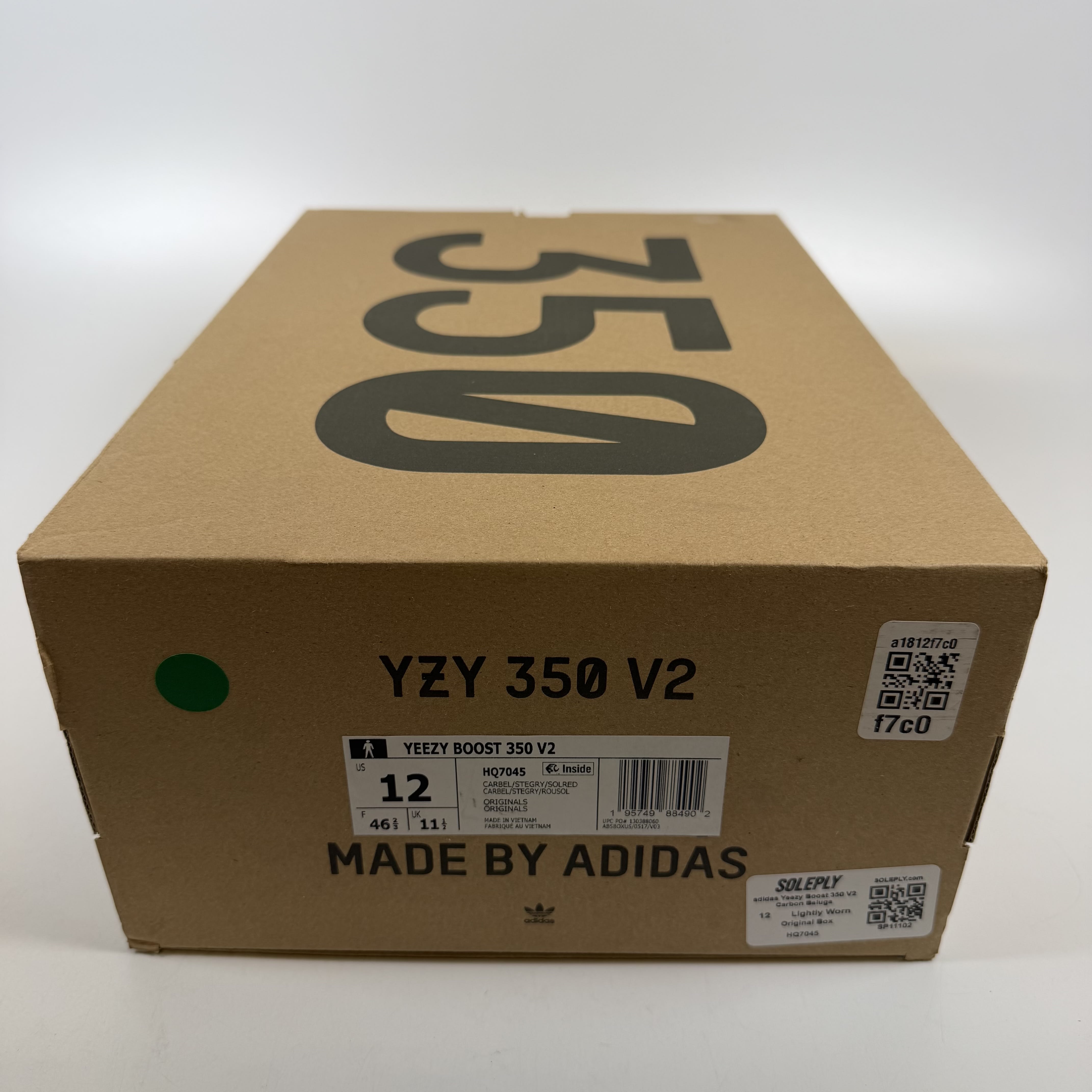 SP11102 adidas Yeezy Boost 350 V2 Carbon Beluga