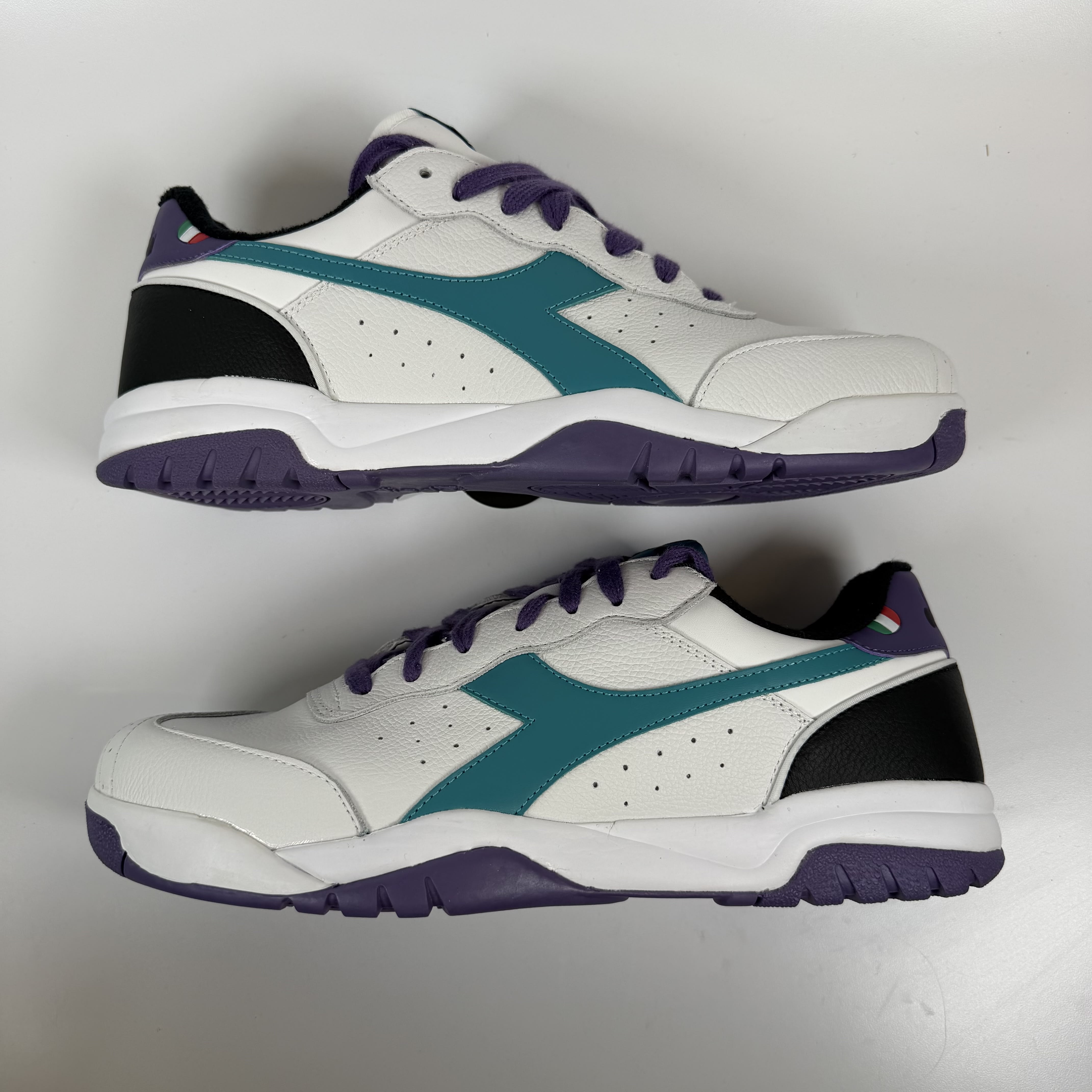 SP9498 Diadora Maverick OG White Swedish Blue