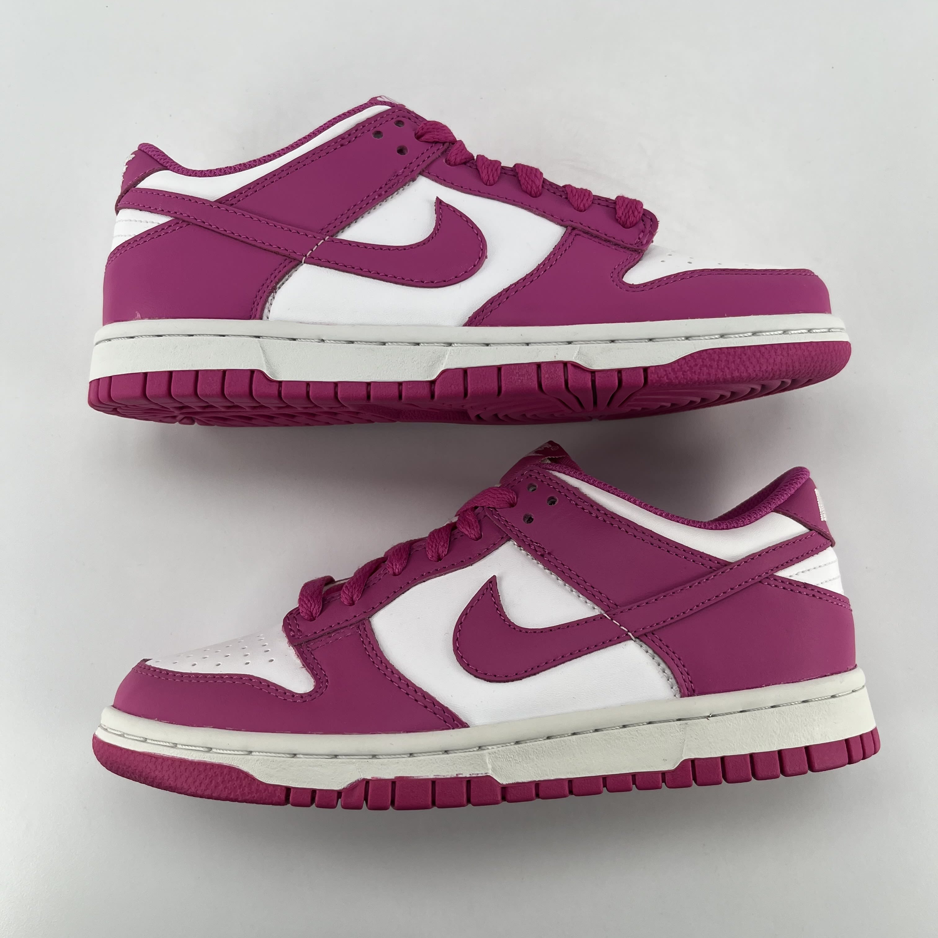 392766 Nike Dunk Low Active Fuchsia (GS)