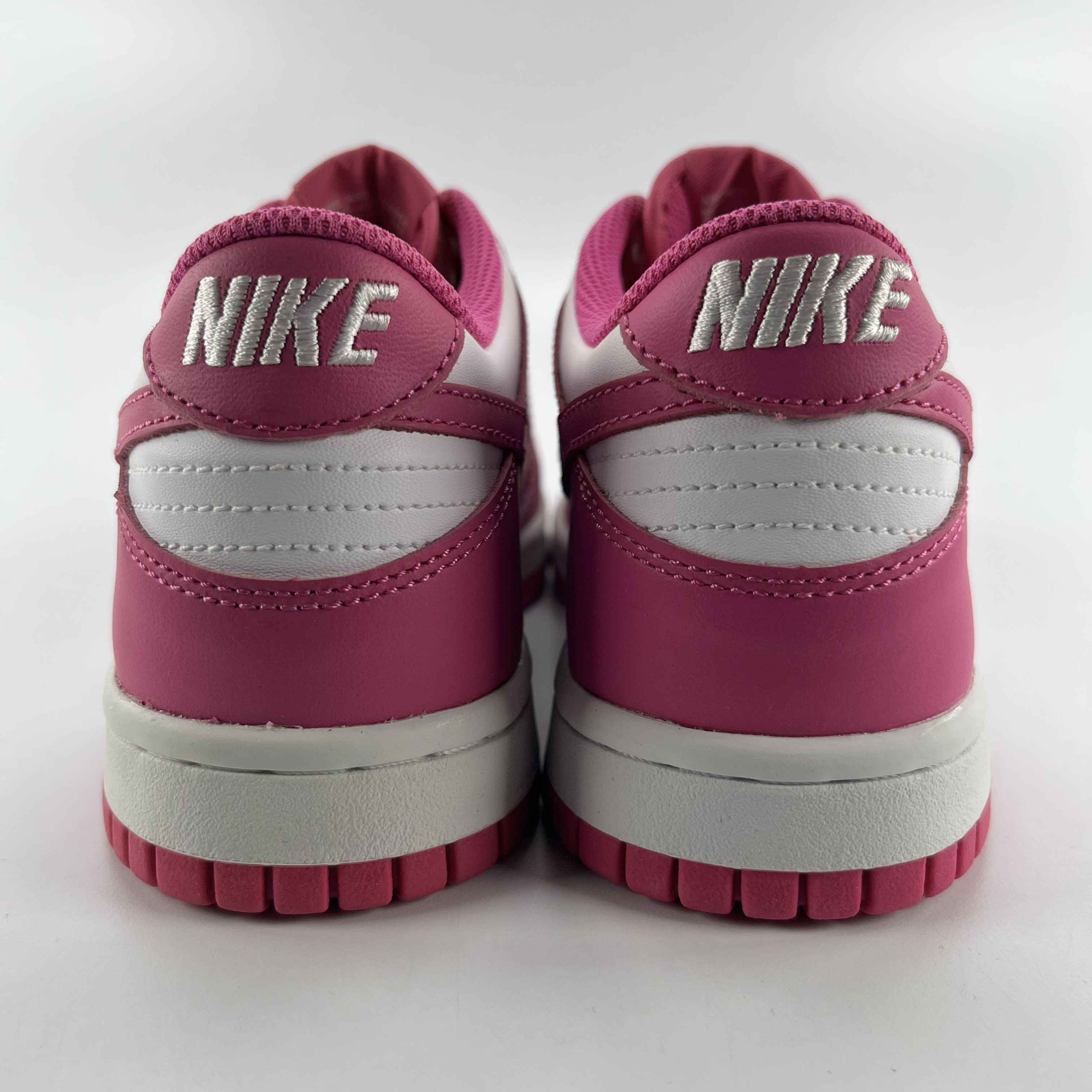 392766 Nike Dunk Low Active Fuchsia (GS)