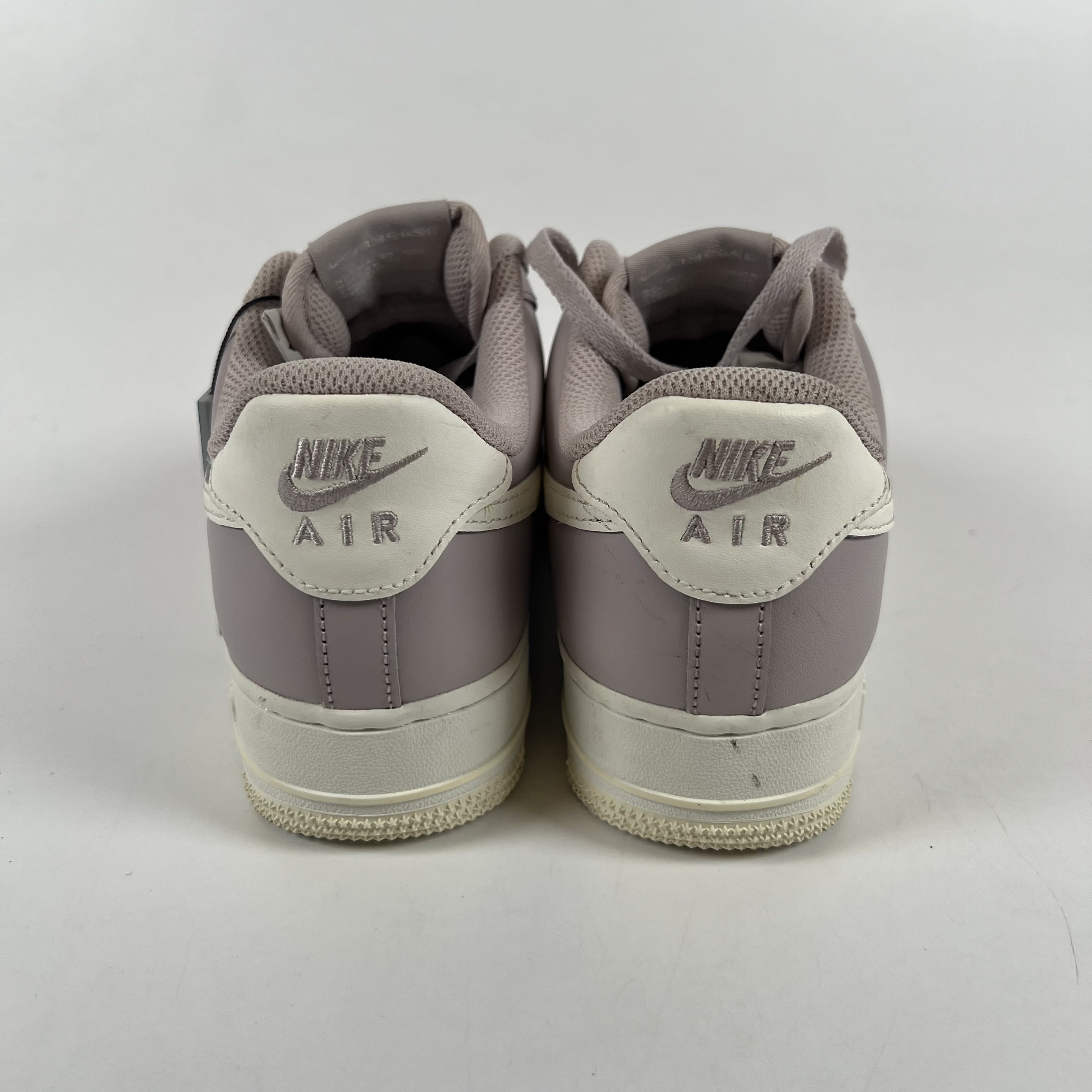SP7140 Nike Wmns Air Force 1 '07 EasyOn 'Platinum Violet'