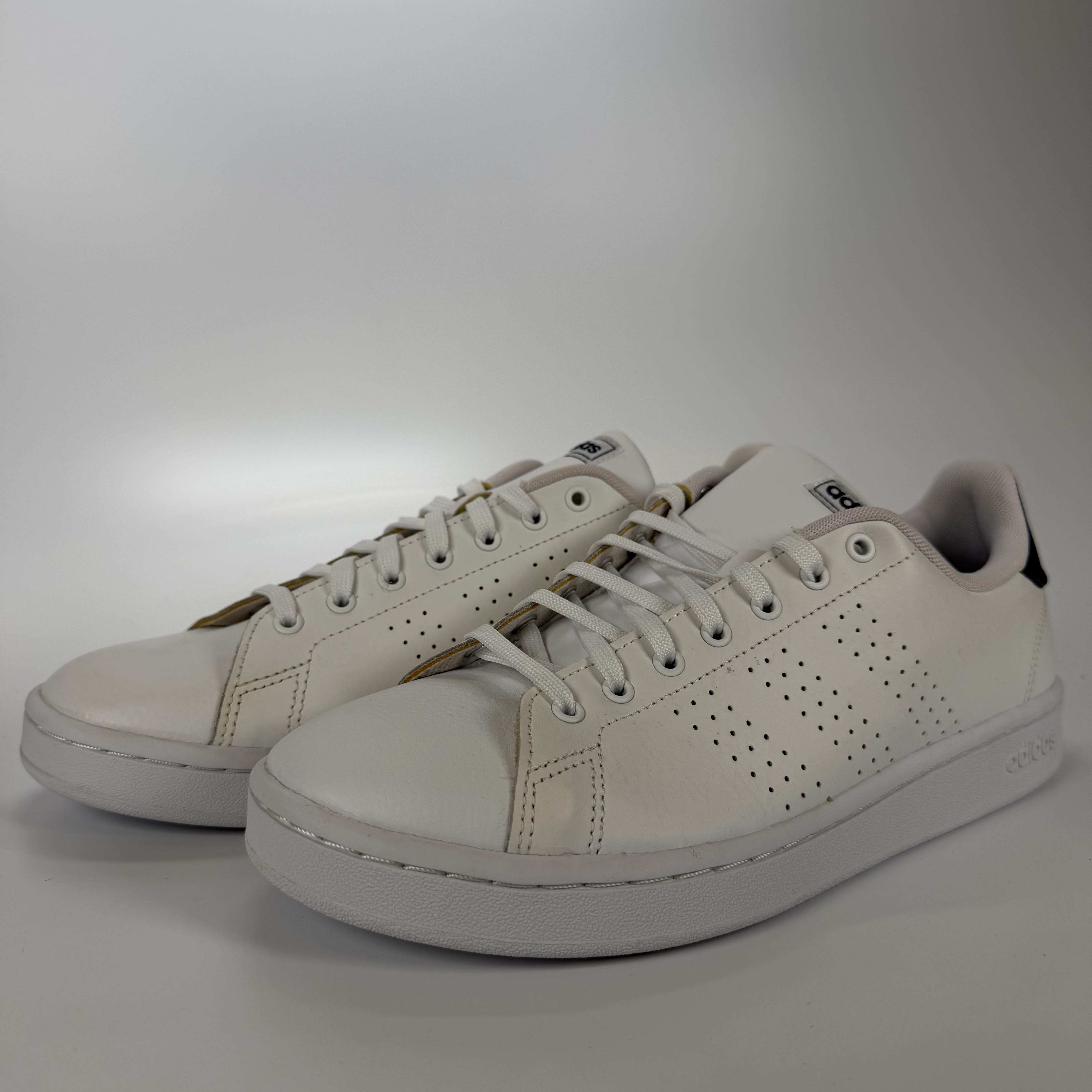 SP6349 Adidas Advantage 'Dark Blue'