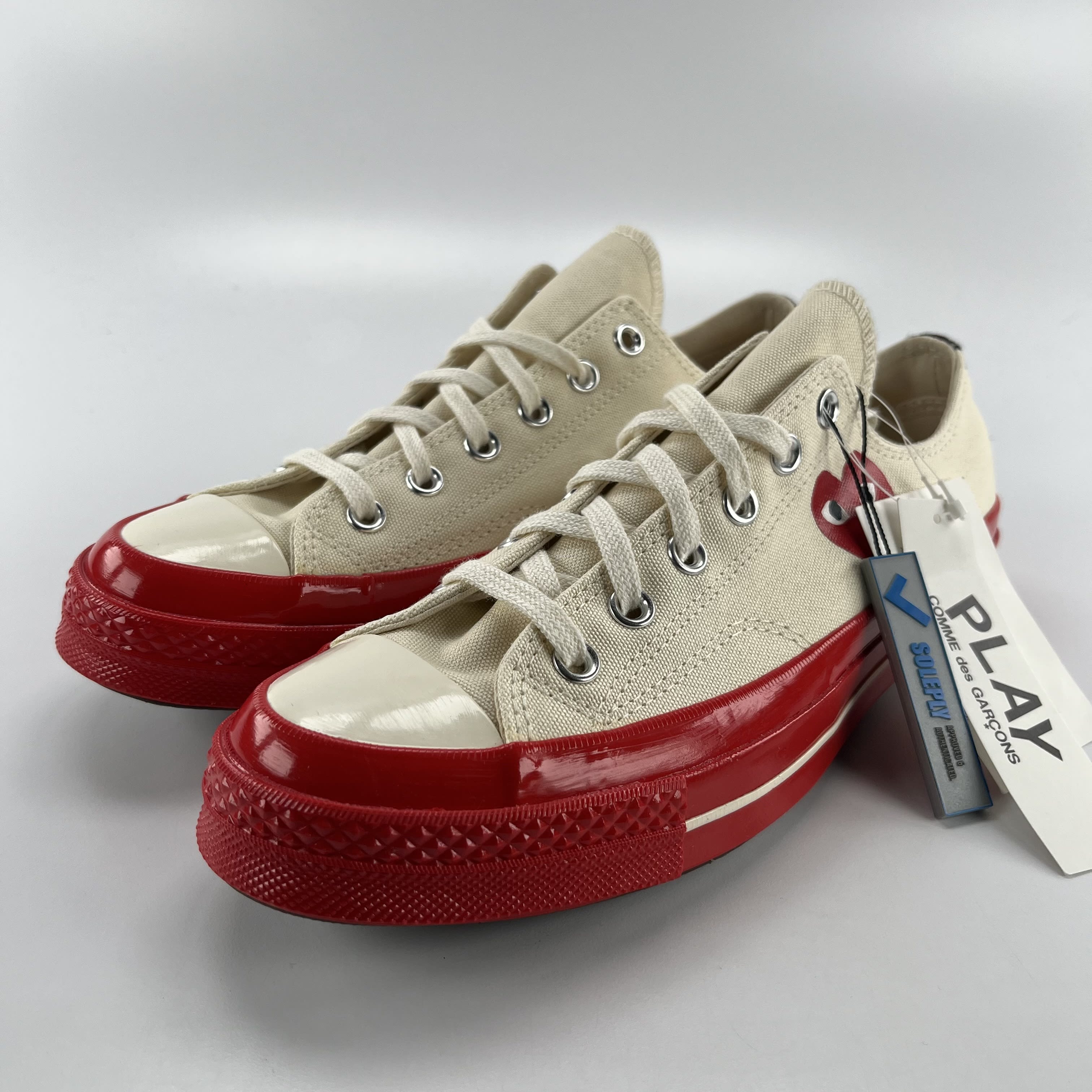 779295 Comme des Garcons PLAY Converse Chuck Taylor All Star 70 Ox White Egret Red Midsole
