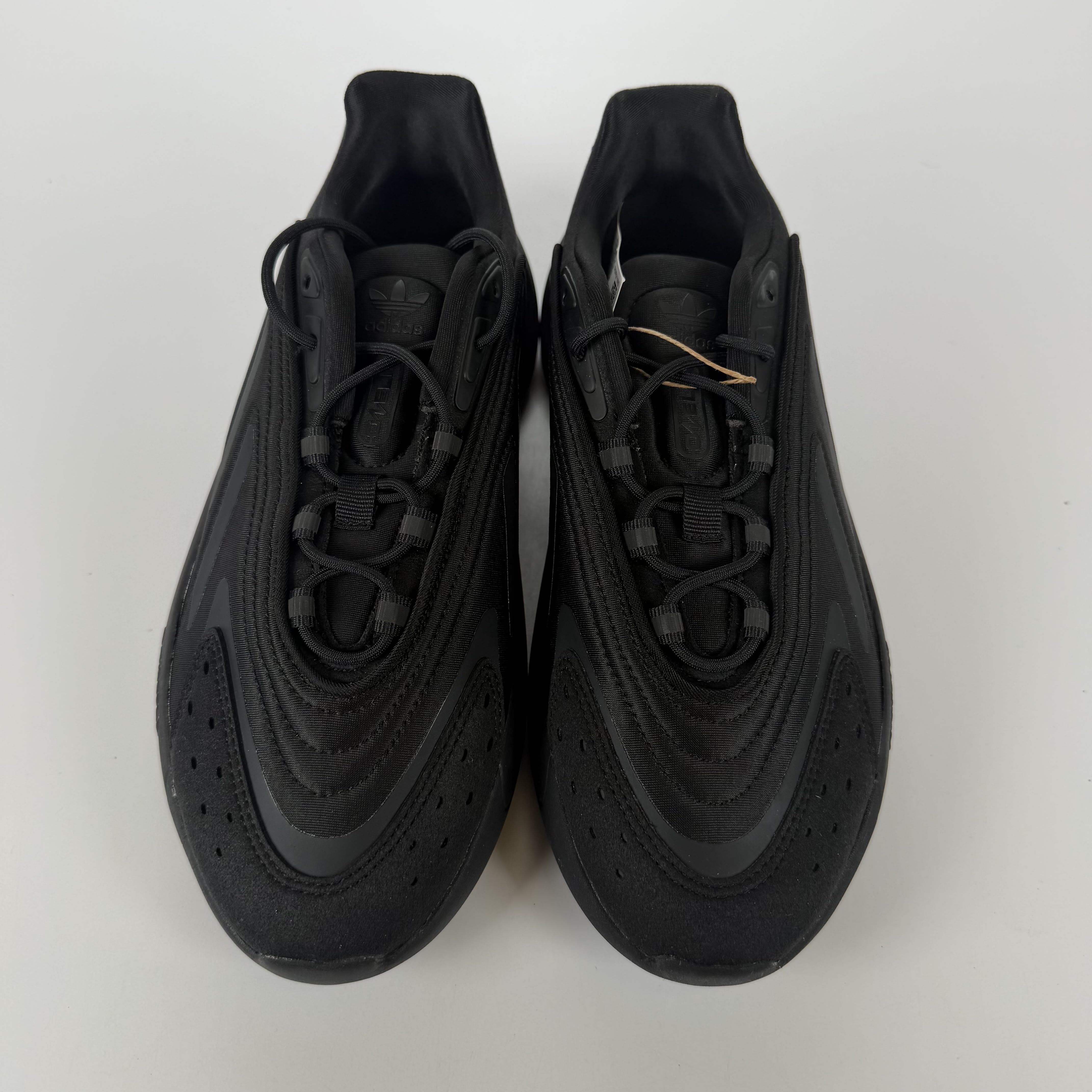 SP6351 adidas Ozelia Core Black (GS)
