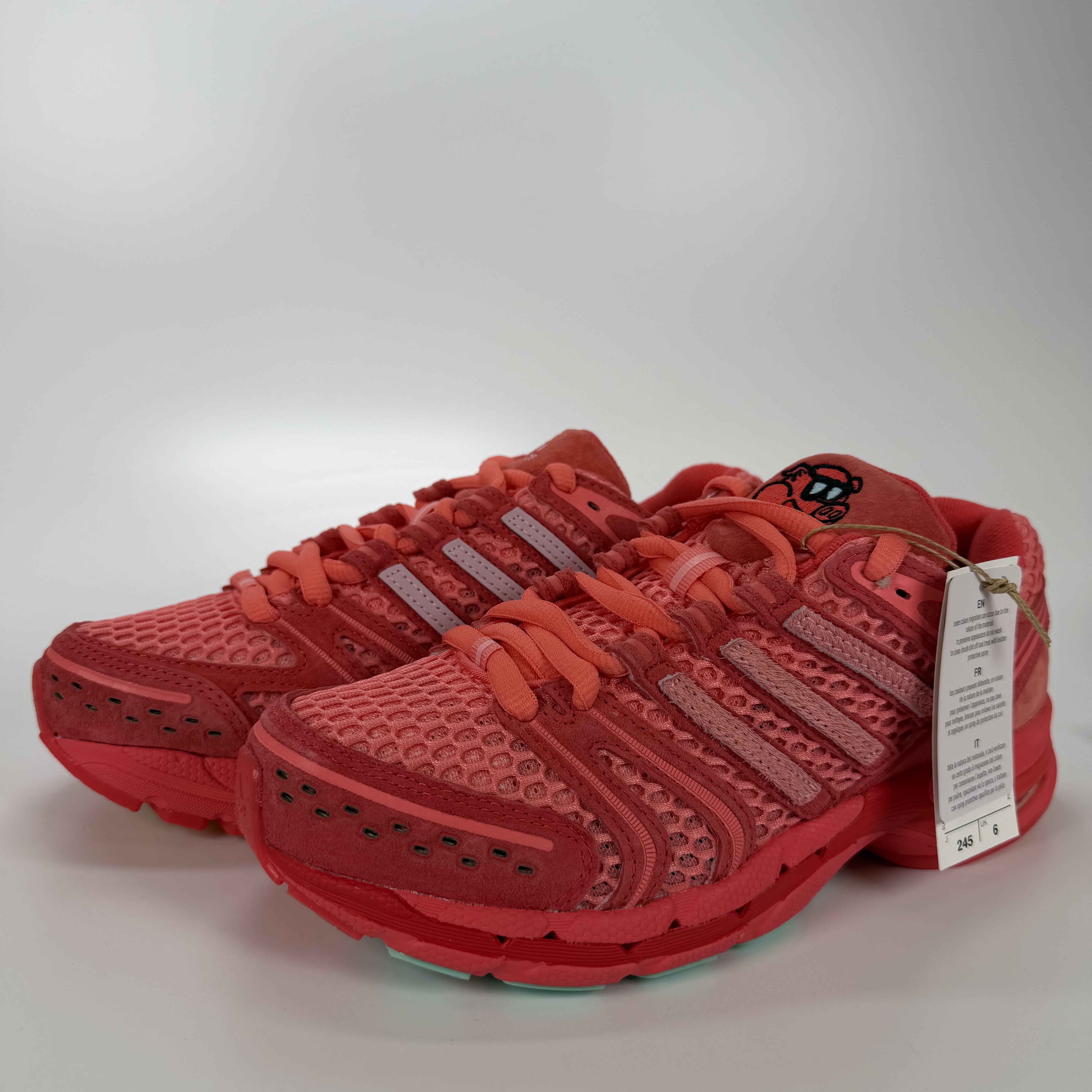 SP6459 adidas Adistar Control 5 Unheardof Pork Chop Piggy Runner 2.0 Steve-O