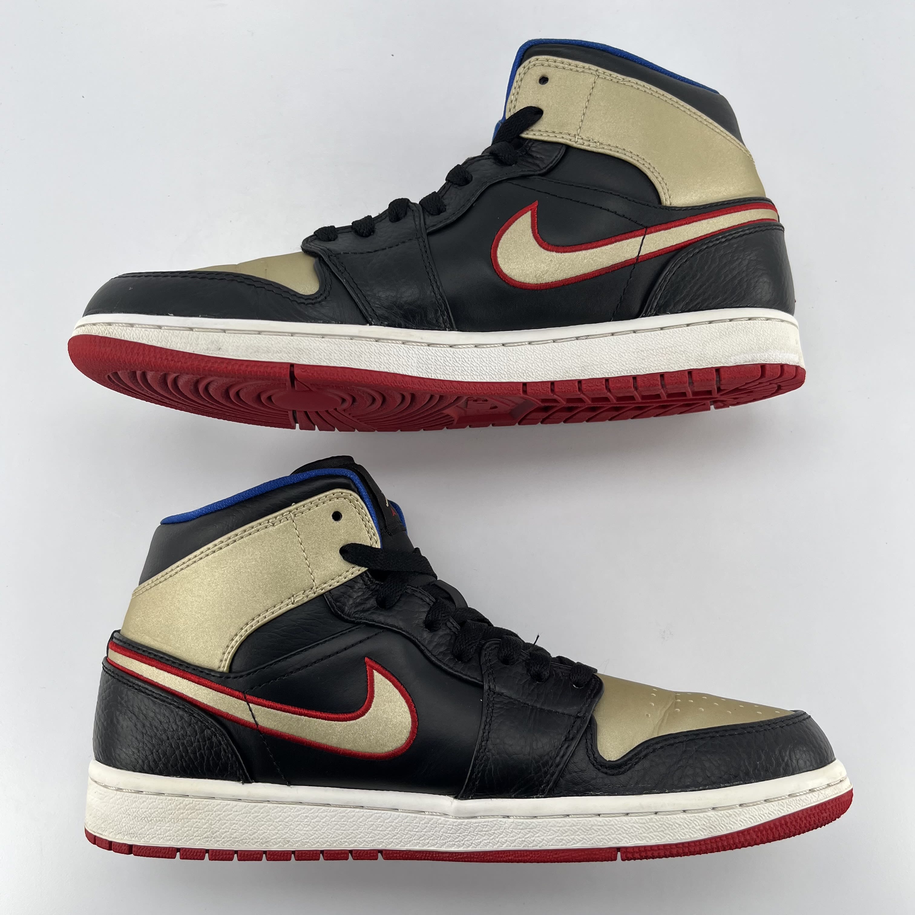 820982 Jordan 1 Mid Black Gold Red