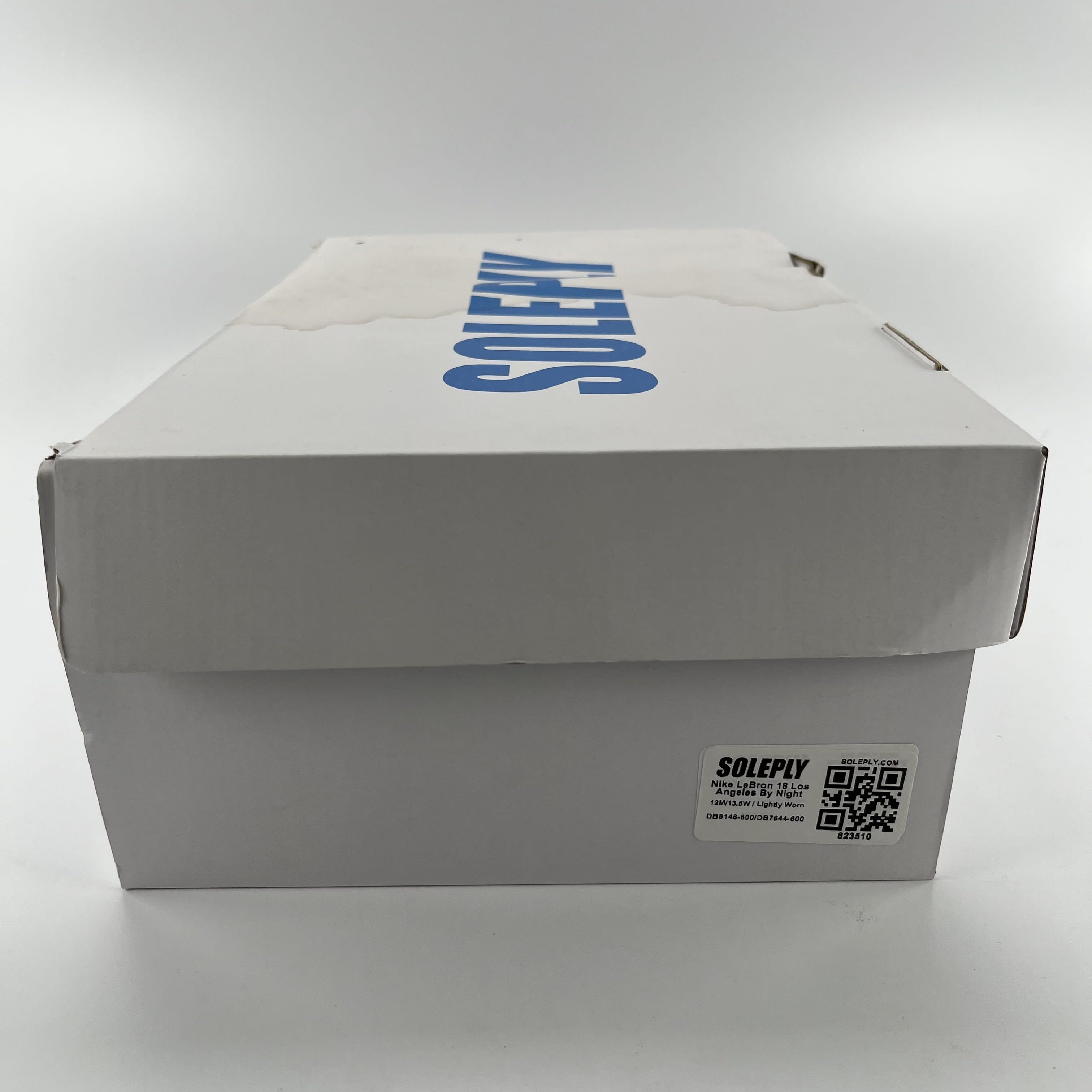 823510 Nike LeBron 18 Los Angeles By Night