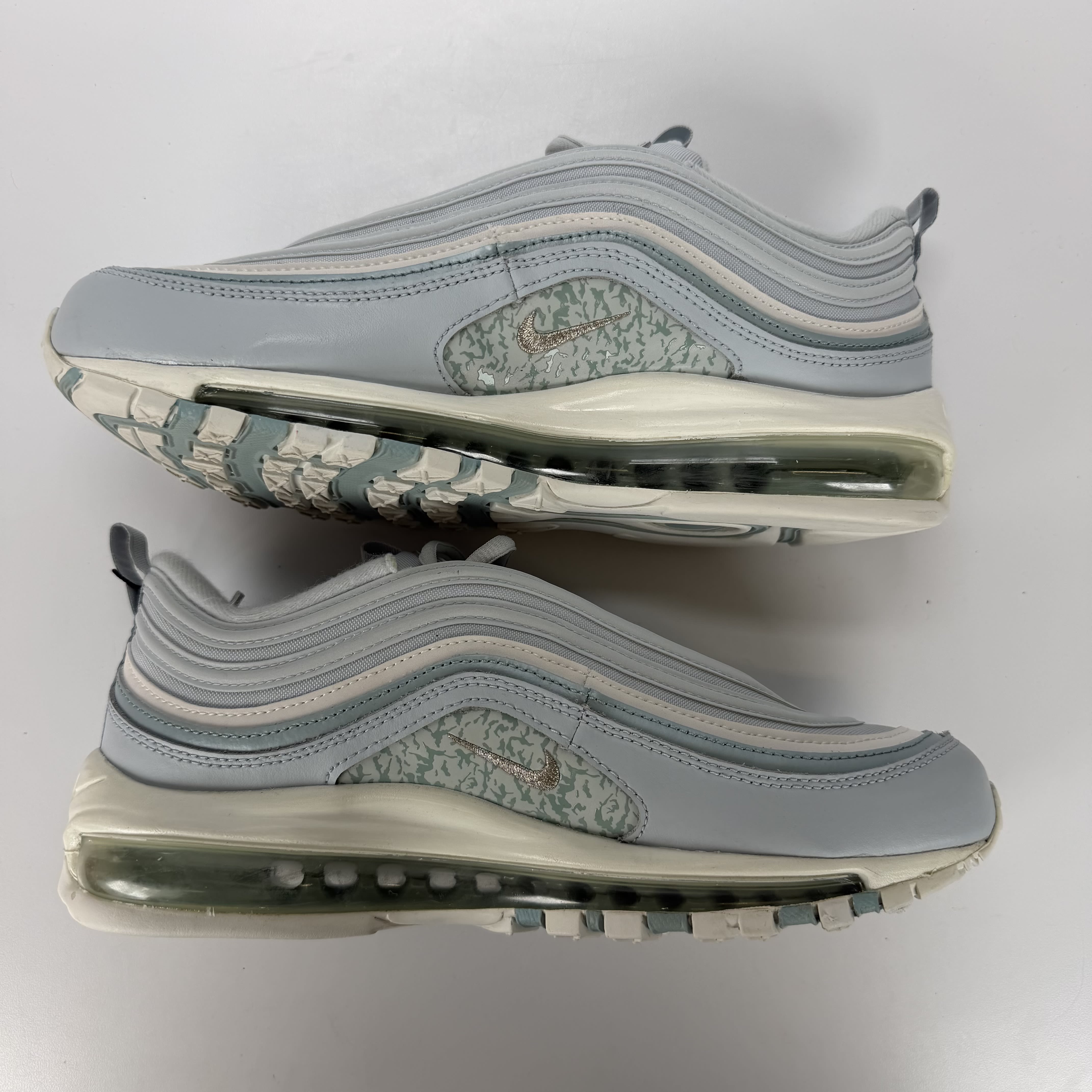 SP5741 Nike Air Max 97 Aura Reflective Camo (Women's)