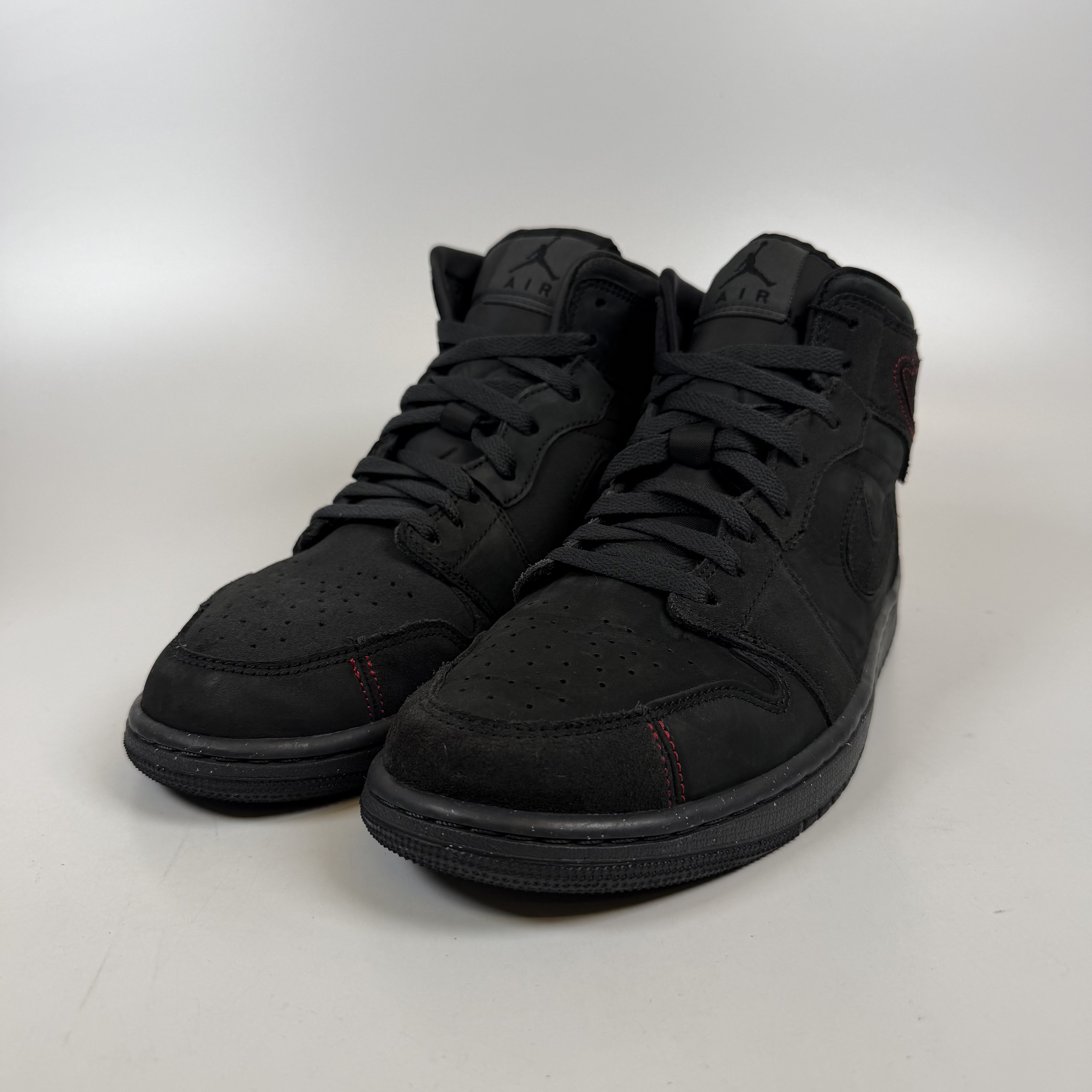SP12178 Jordan 1 Mid SE Craft Dark Smoke Red