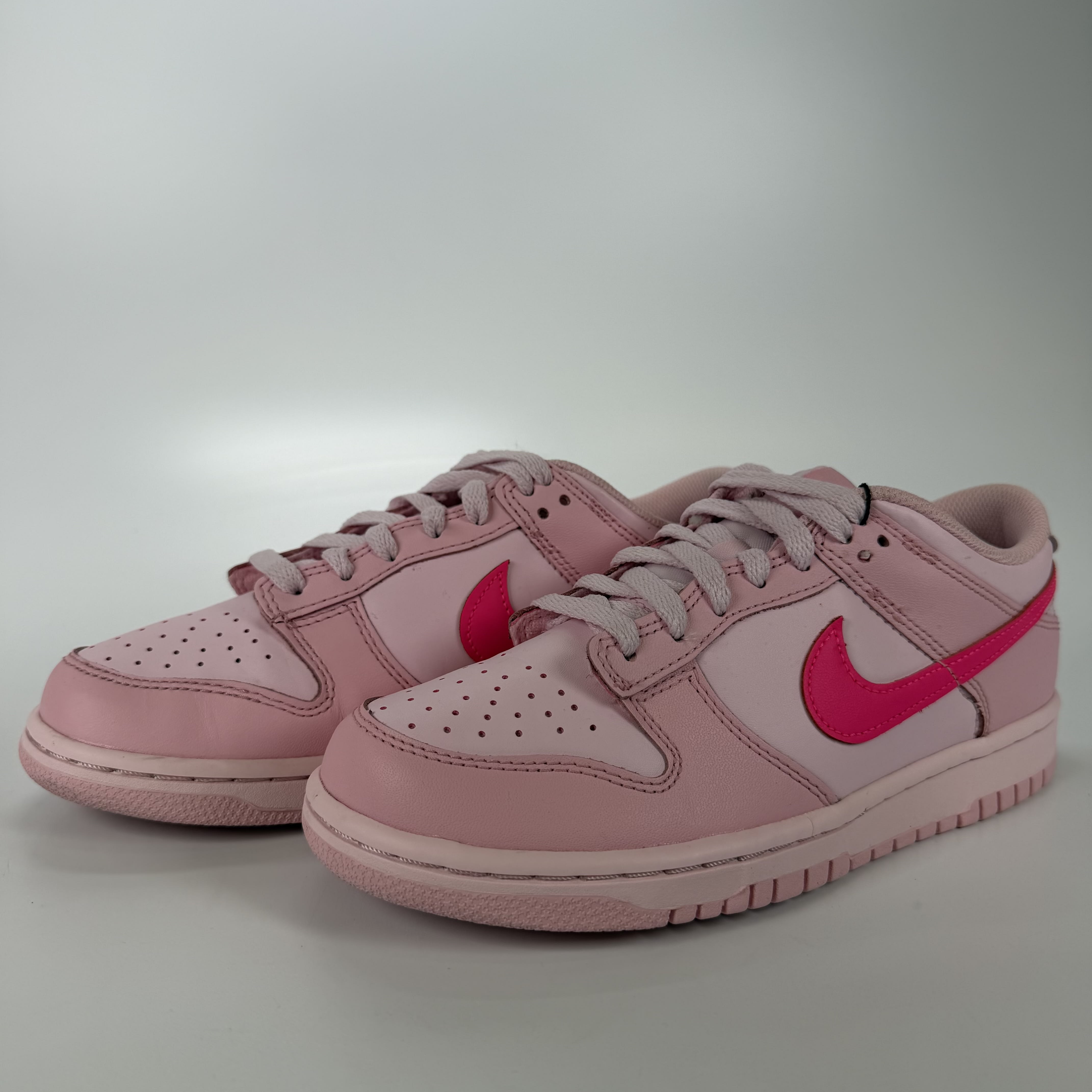 SP5259 Nike Dunk Low Triple Pink (GS)