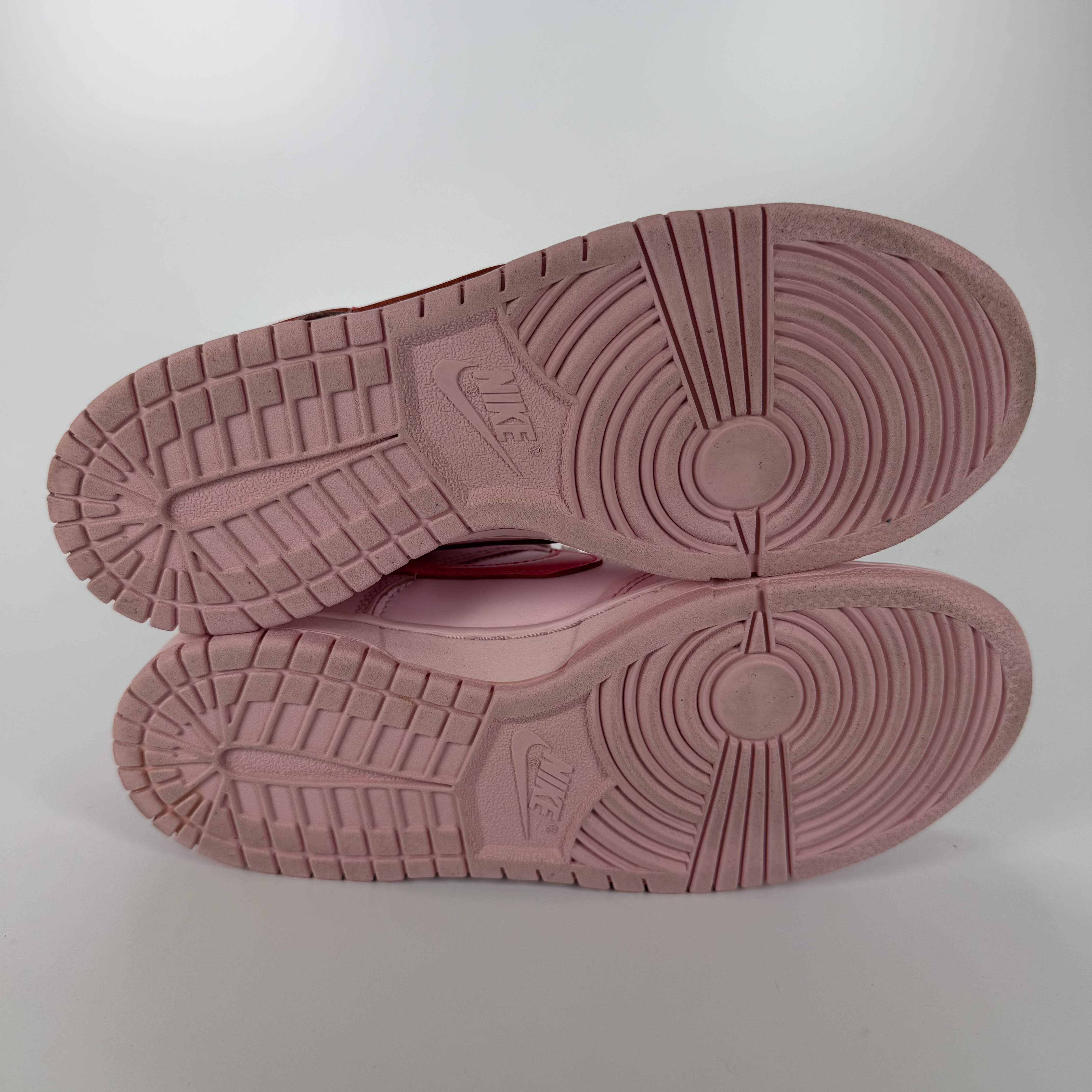 SP5259 Nike Dunk Low Triple Pink (GS)