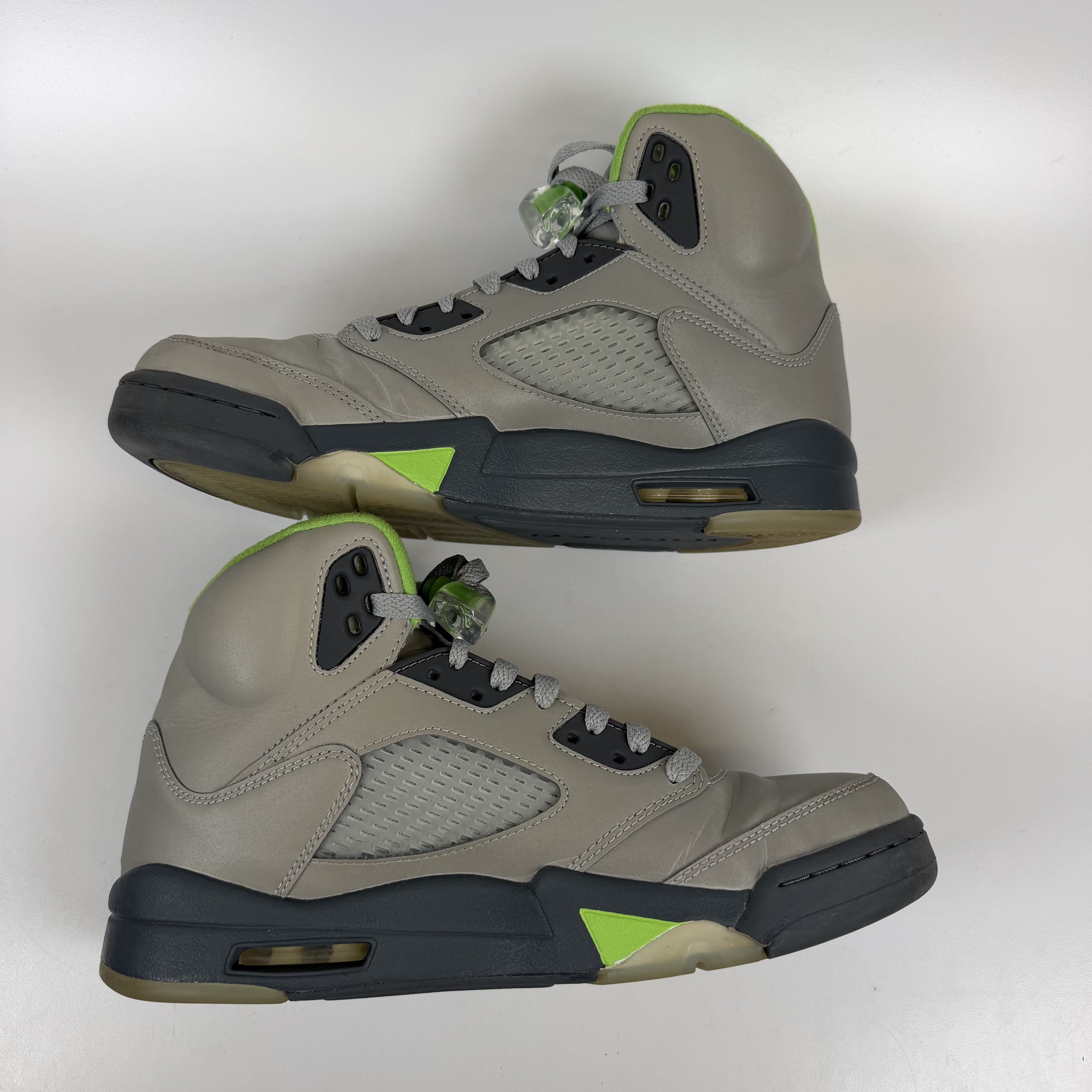 SP11263 Jordan 5 Retro Green Bean (2022)