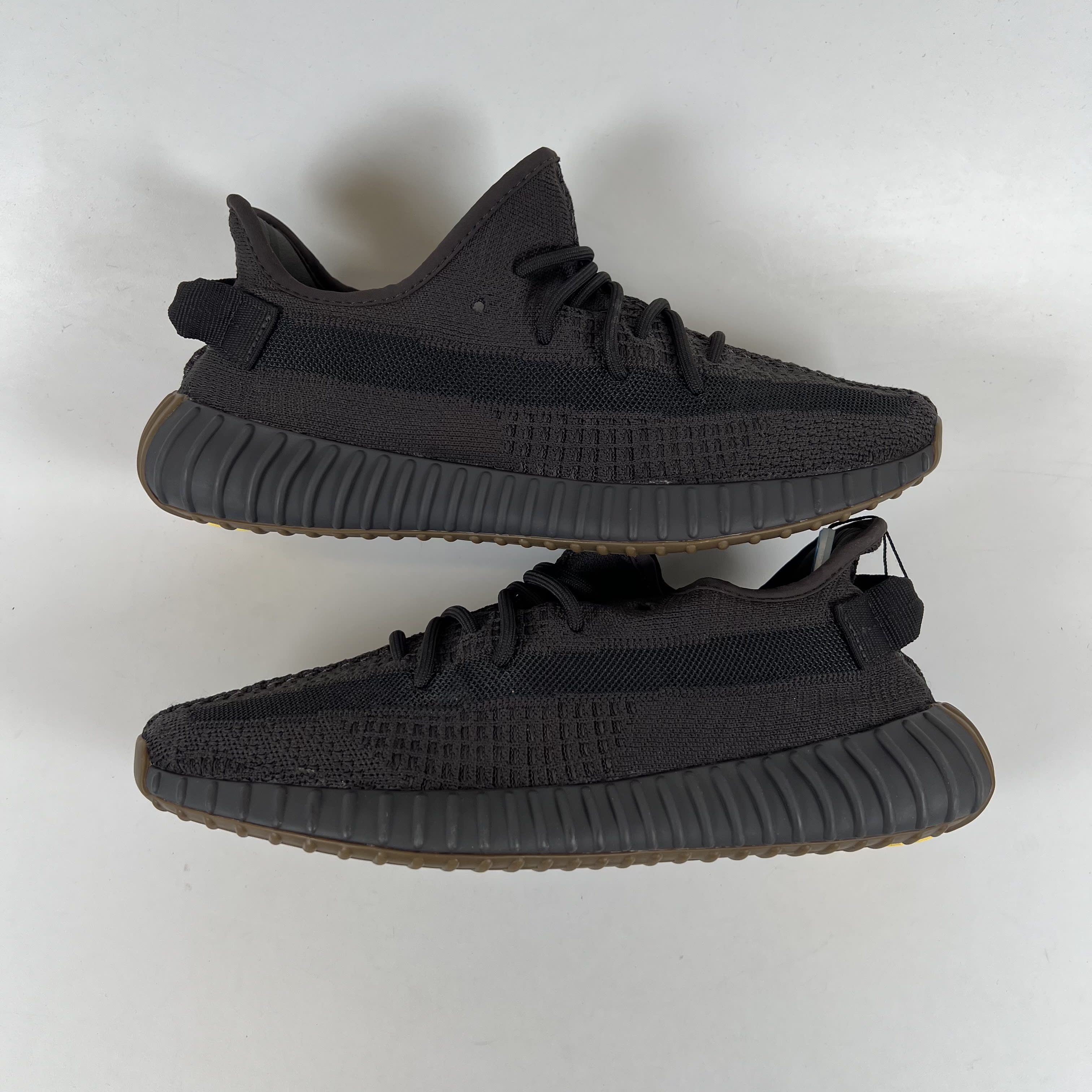 SP9853 adidas Yeezy Boost 350 V2 Cinder