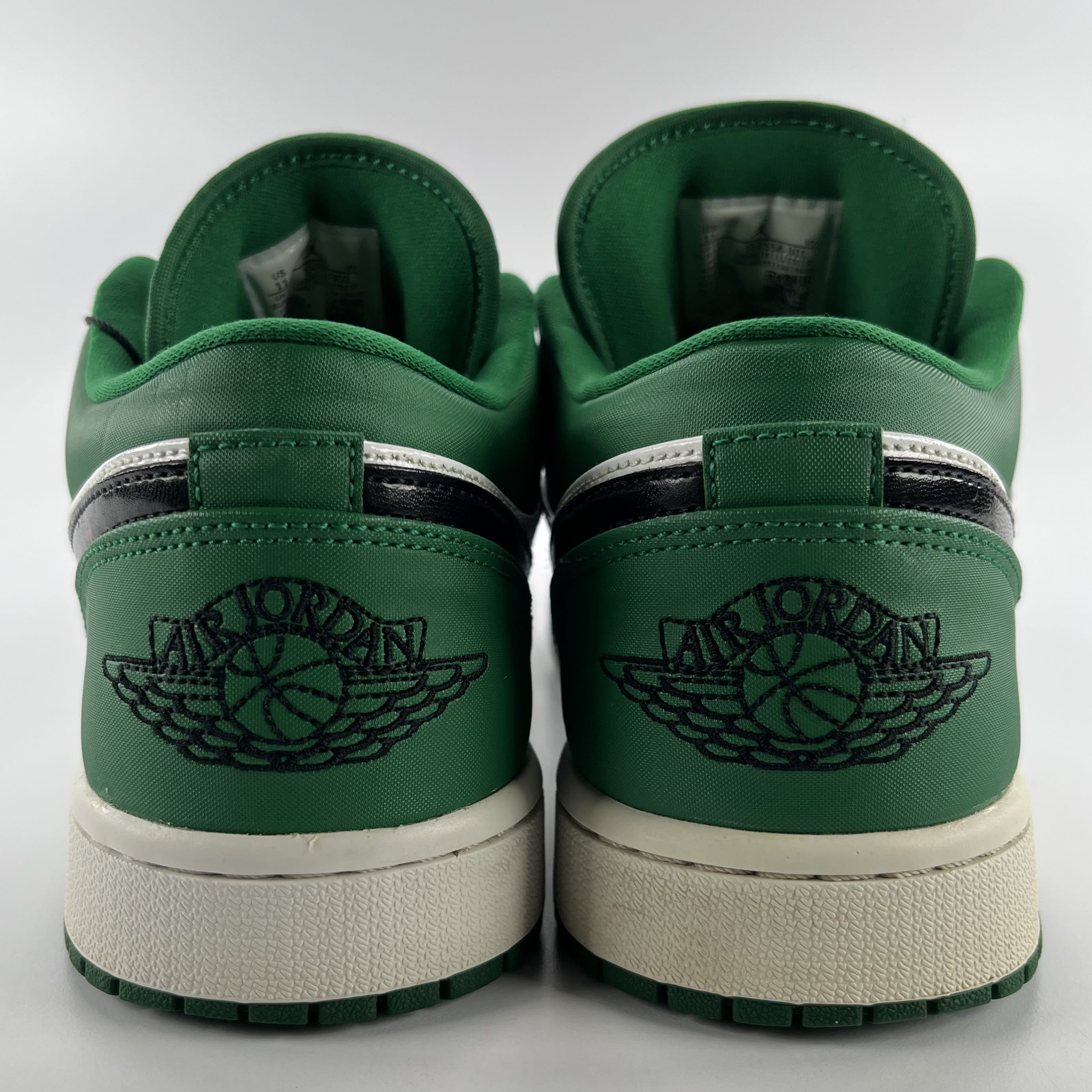 632613 Jordan 1 Low Pine Green