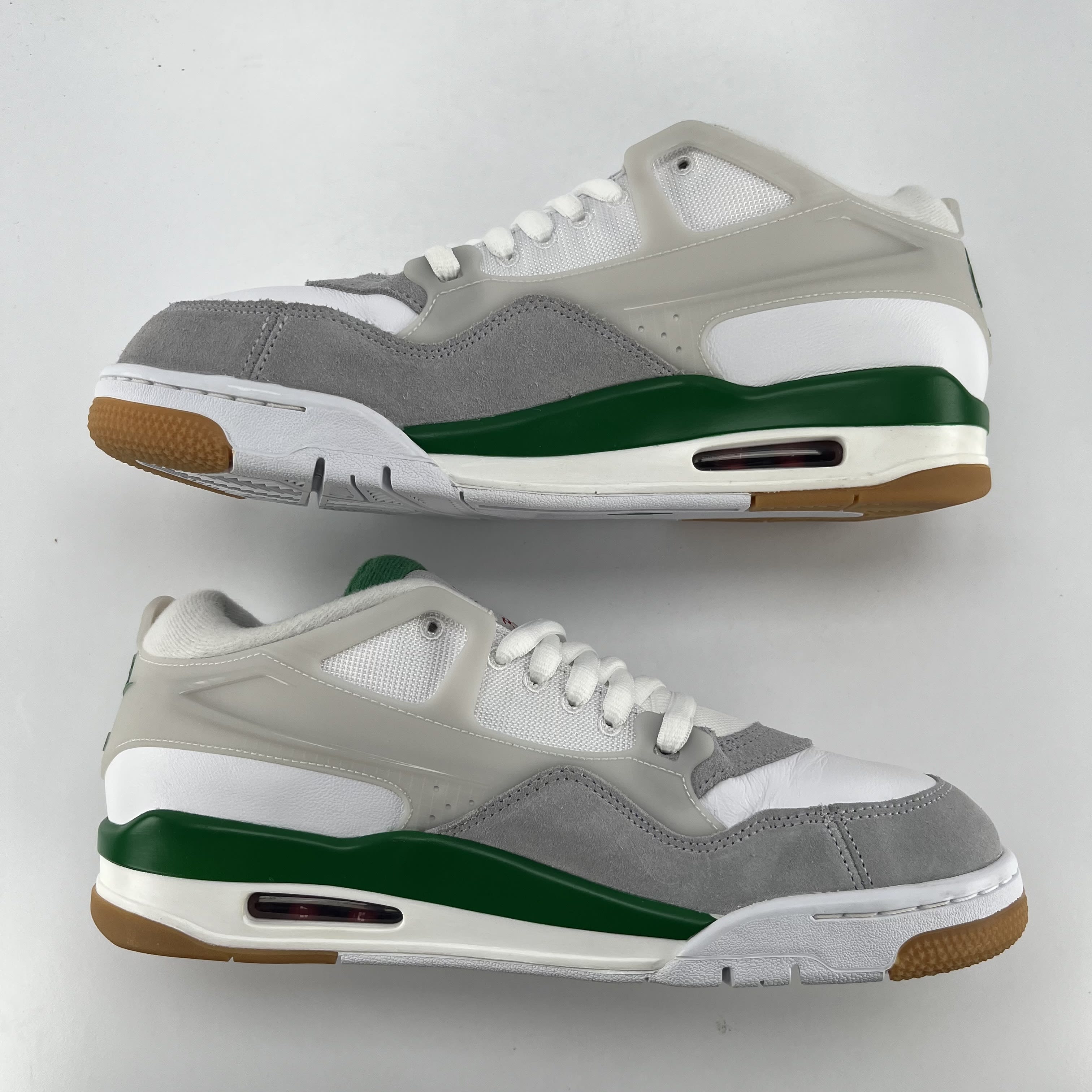 633034 Jordan 4 RM Pine Green