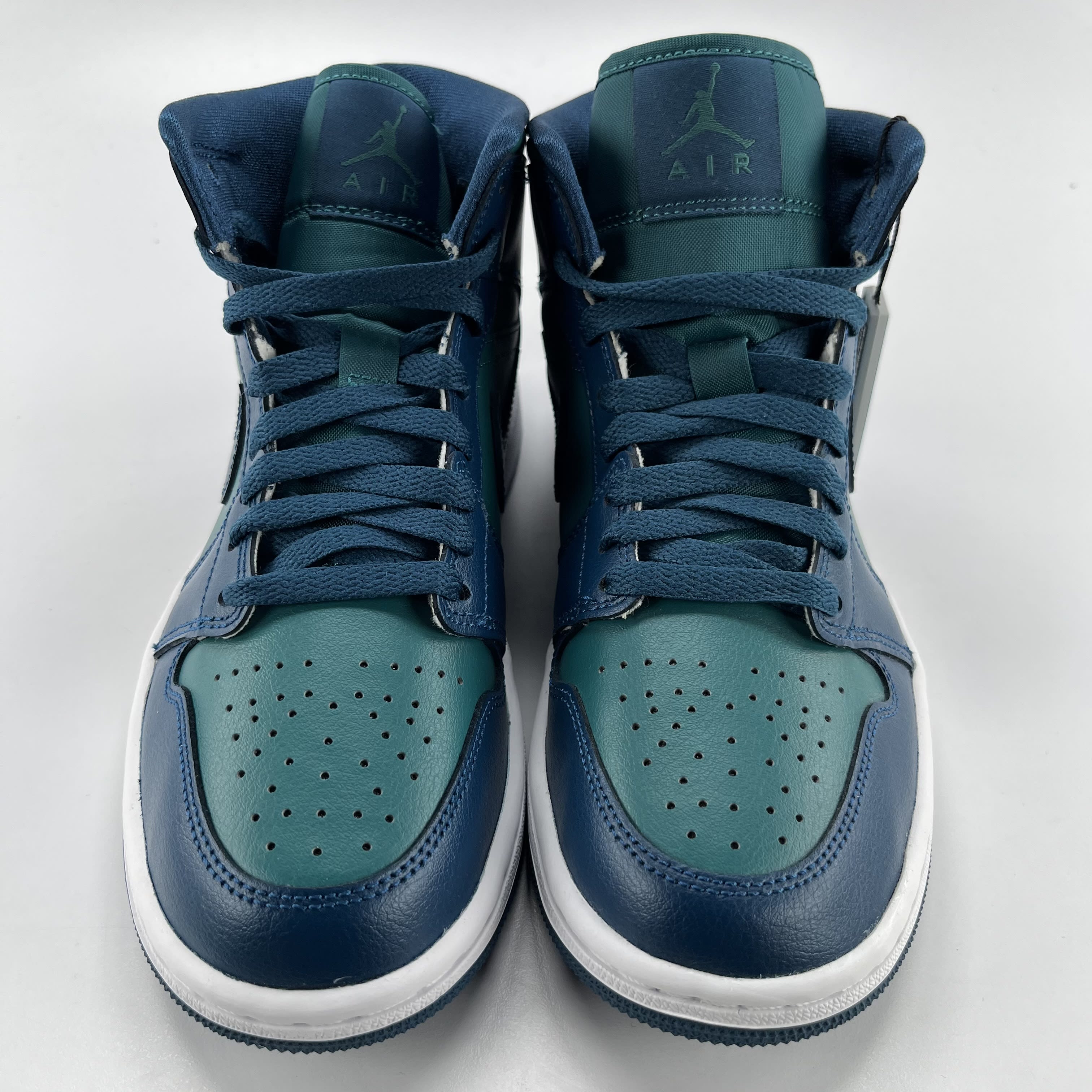 339841 Jordan 1 Mid Teal French Blue (Women's)