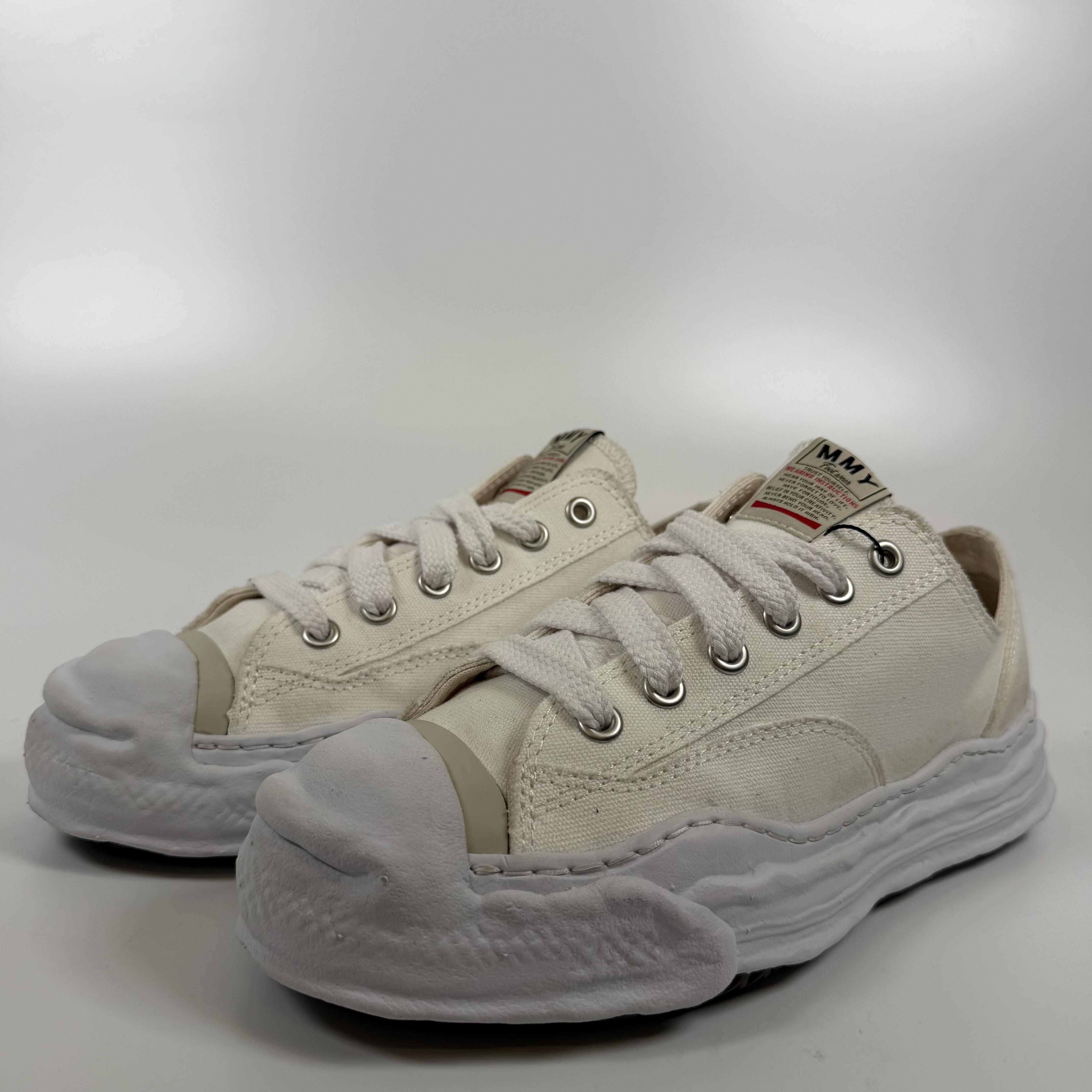 SP9020 Maison Mihara Yasuhiro Hank OG Sole Canvas Low White