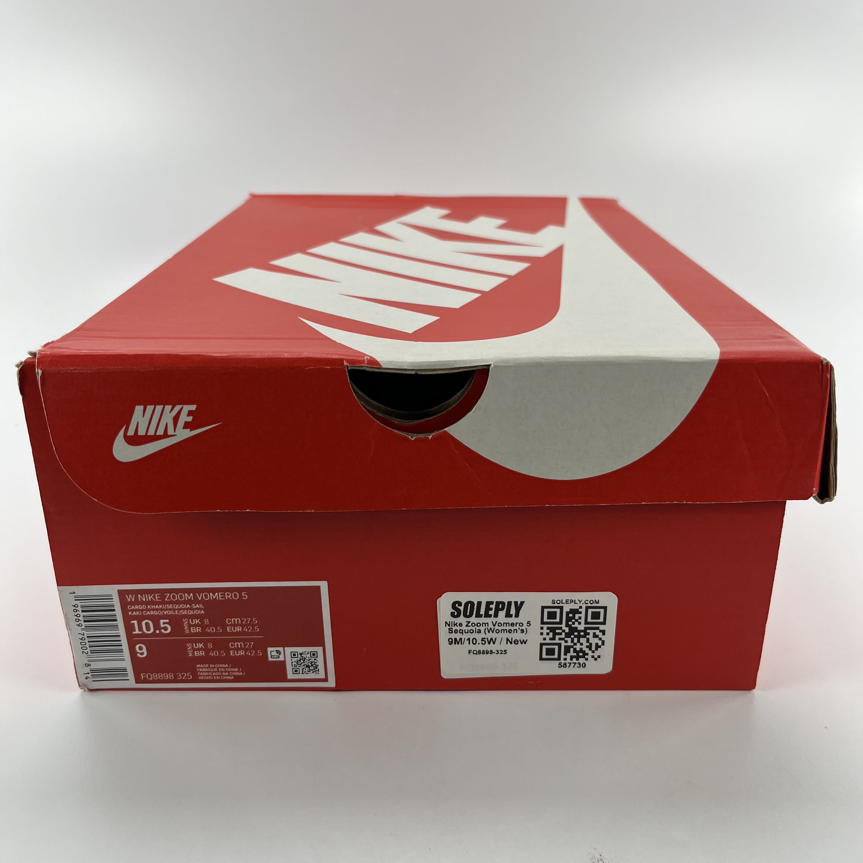 587730 Nike Zoom Vomero 5 Sequoia (Women's)