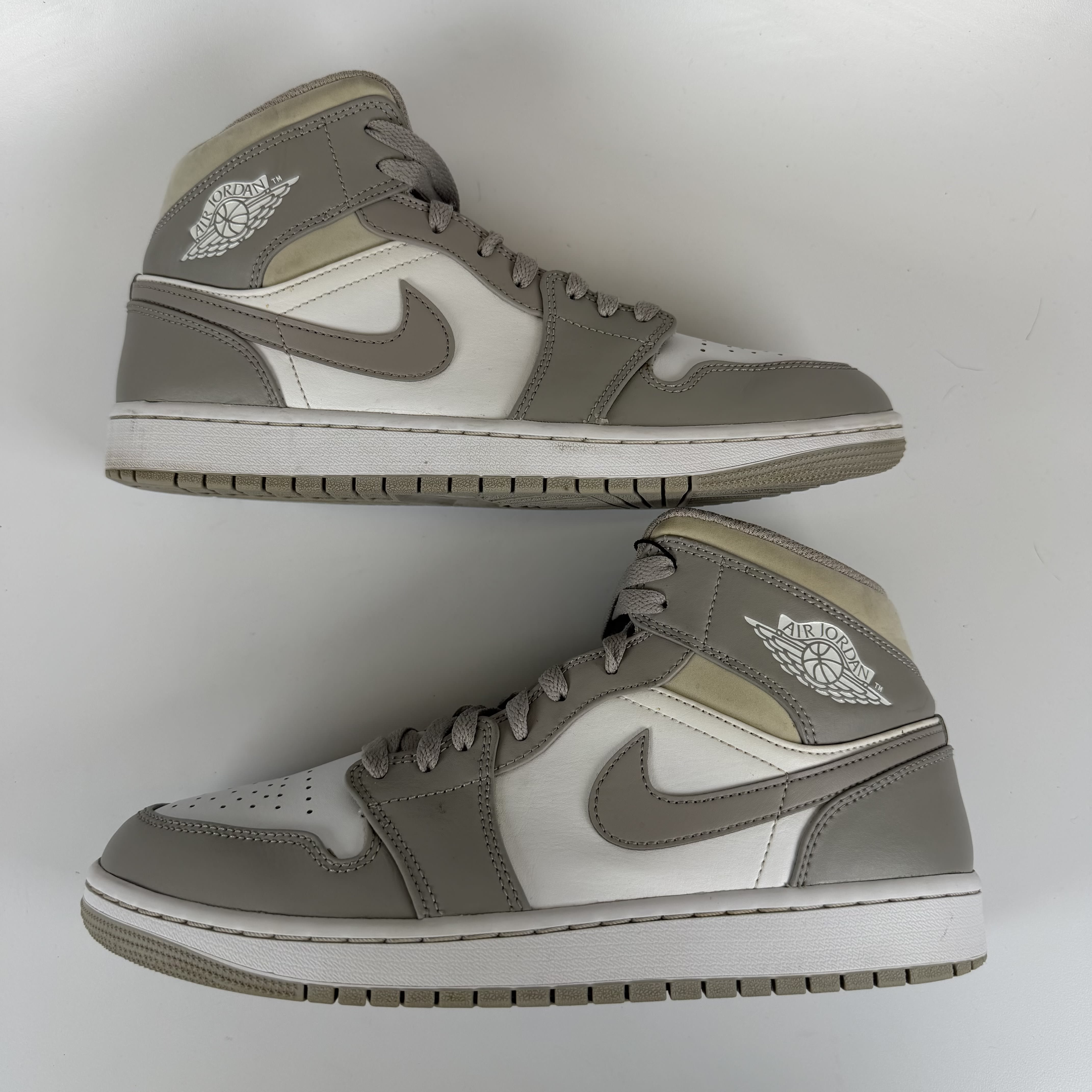 SP6243 Air Jordan 1 Mid 'College Grey'
