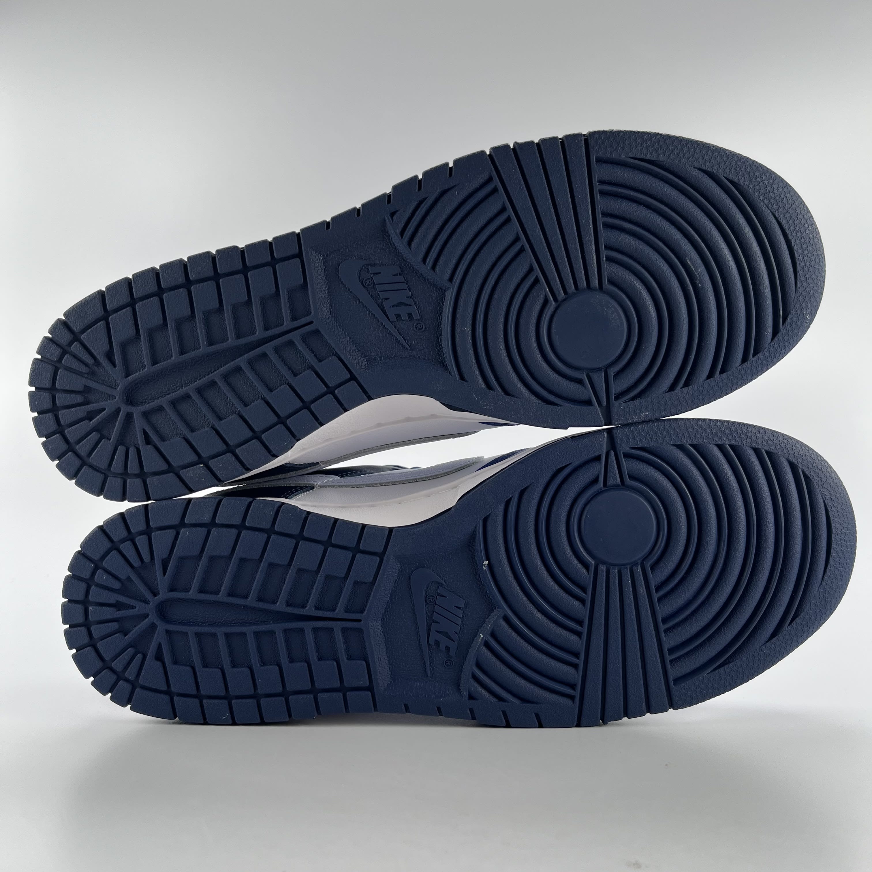 268800 Nike Dunk Low Game Royal Navy