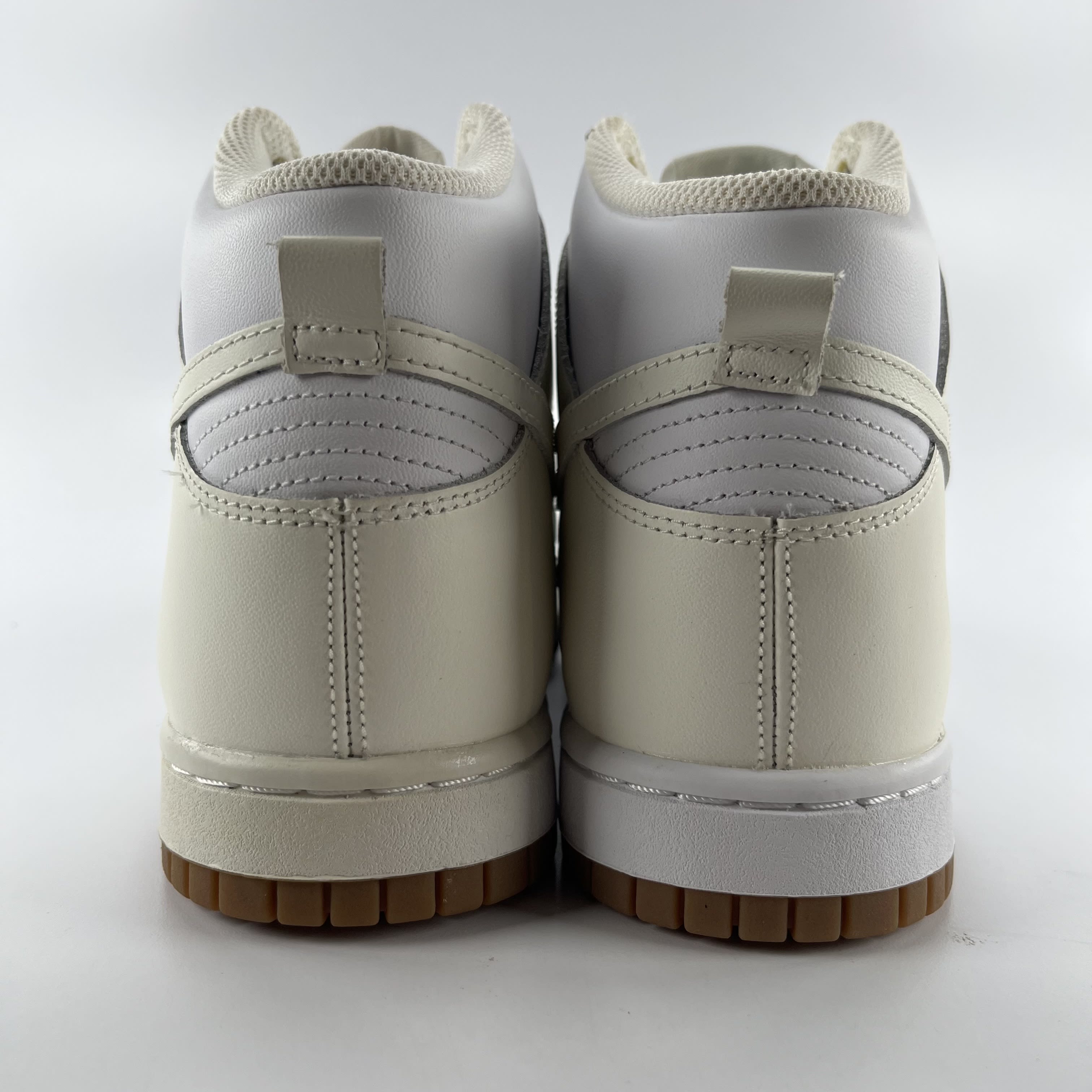 418738 Wmns Dunk High Sail/Gum