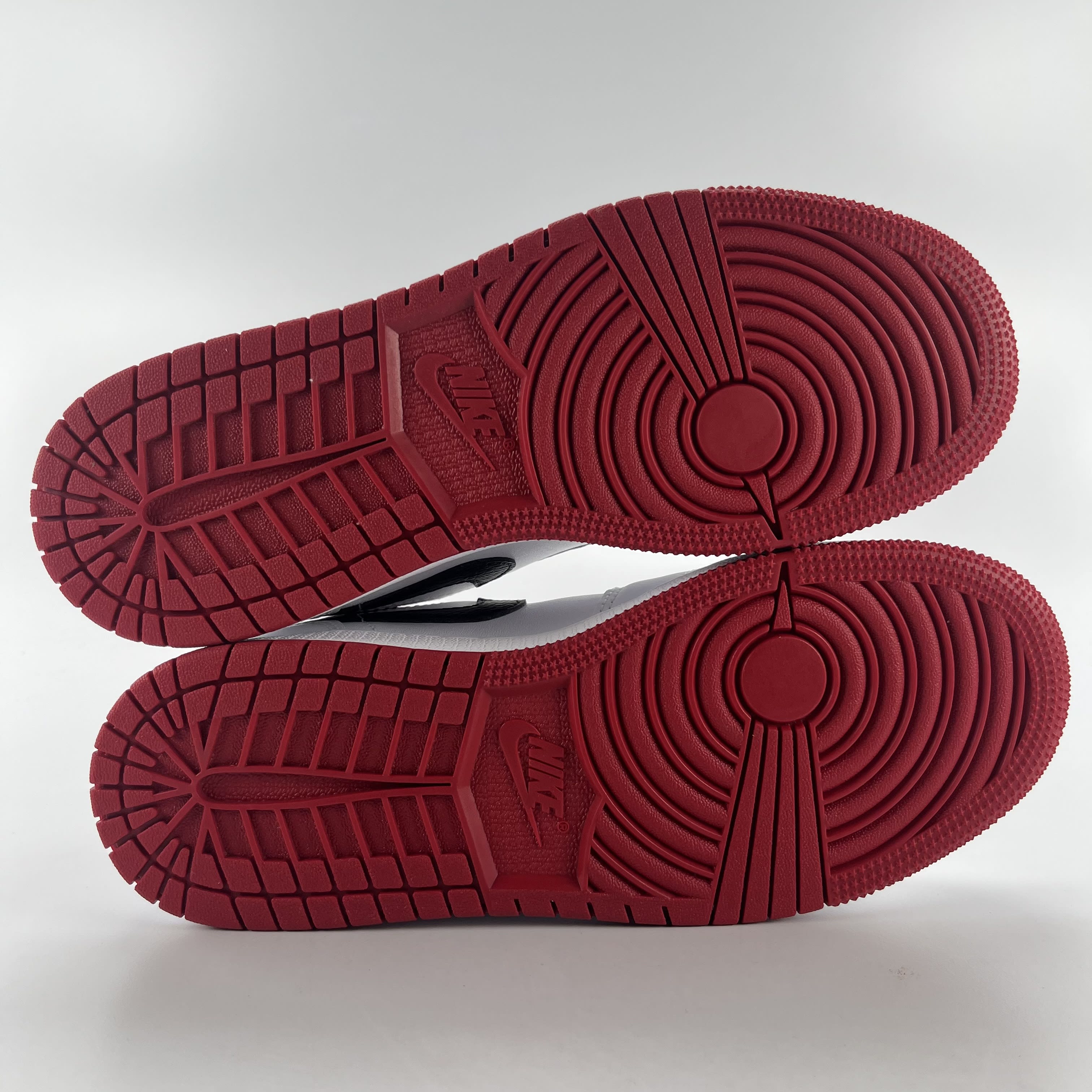 281876 Air Jordan 1 Low GS 'White Gym Red'
