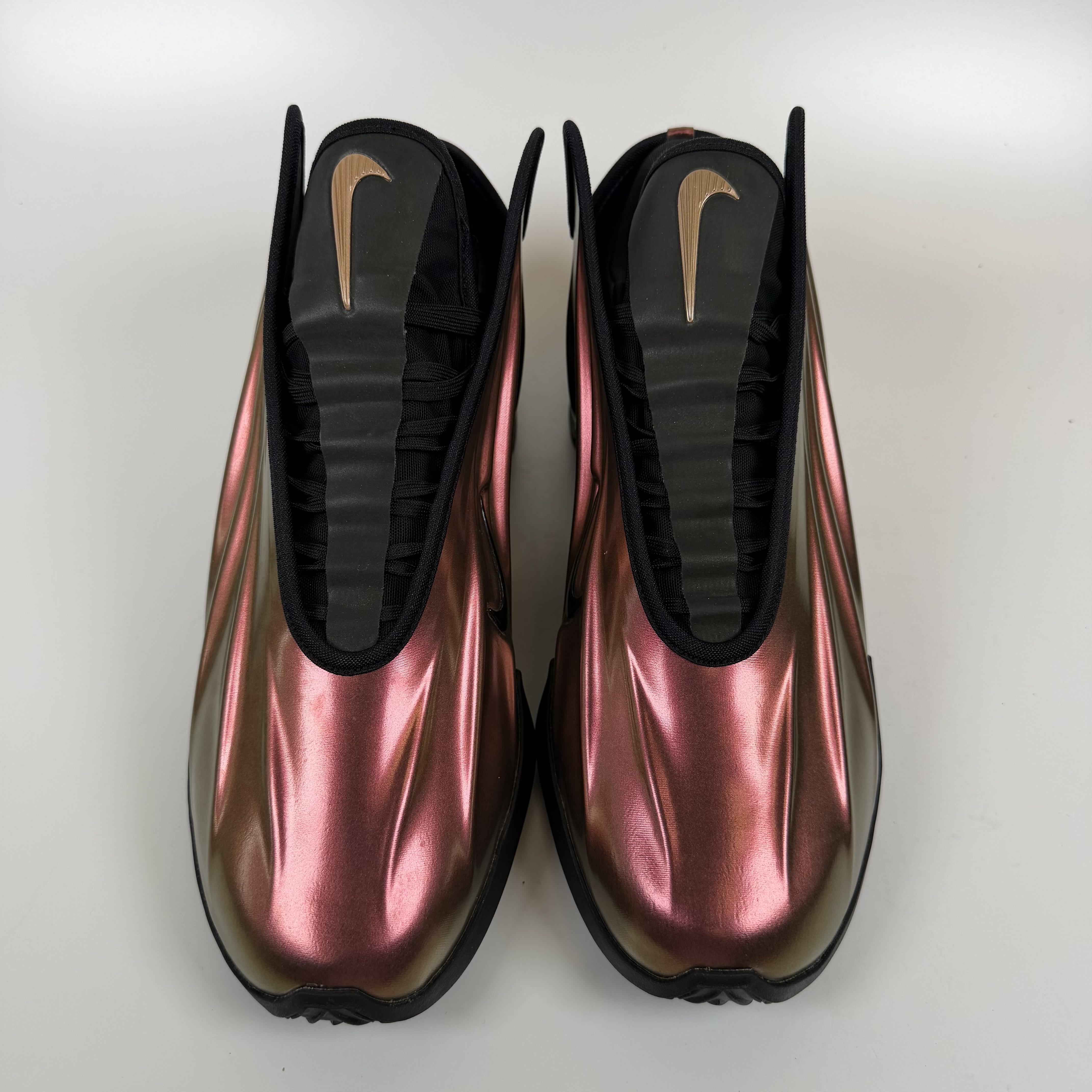 SP9073 Nike GT Future Metallic Red Bronze