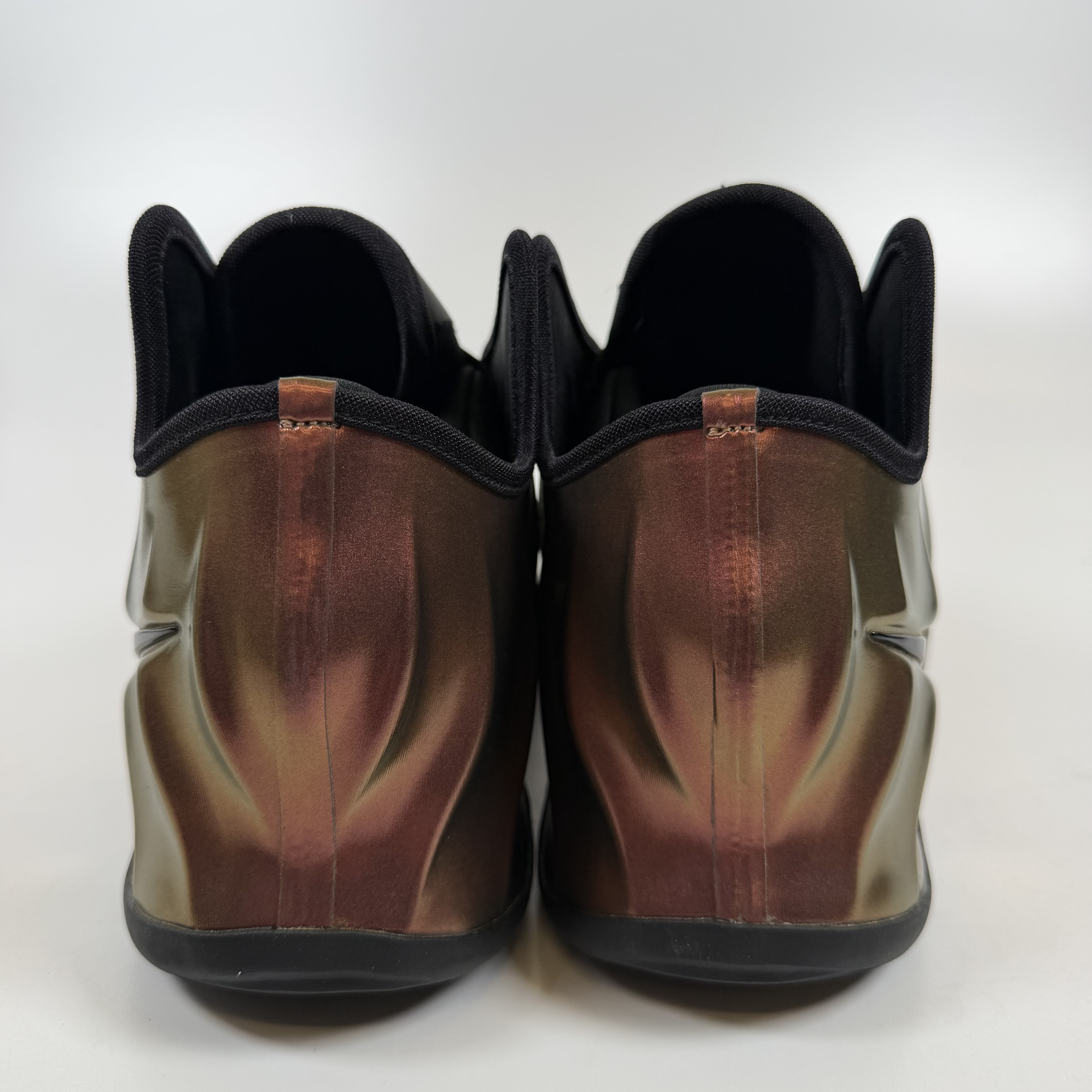 SP9073 Nike GT Future Metallic Red Bronze