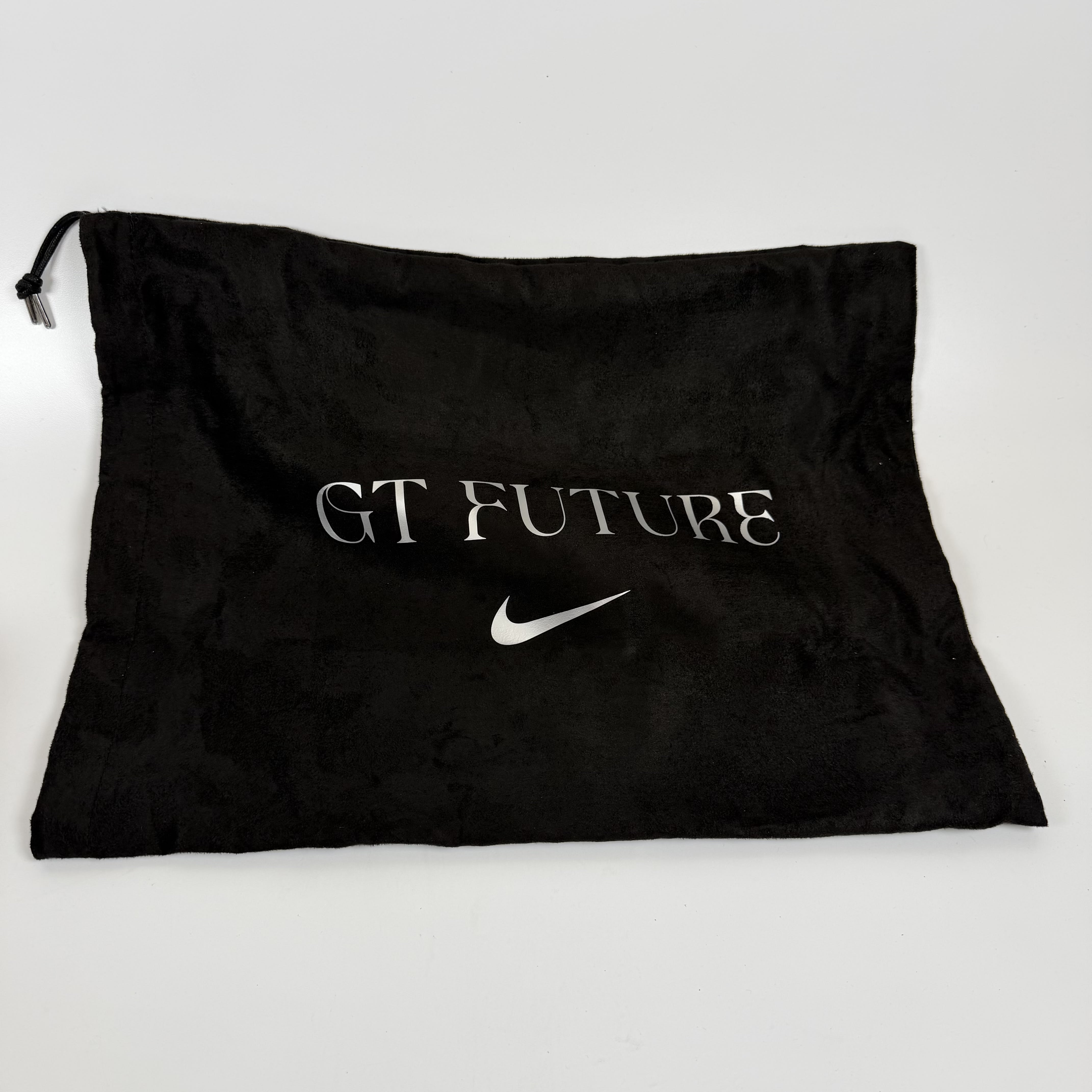 SP9073 Nike GT Future Metallic Red Bronze
