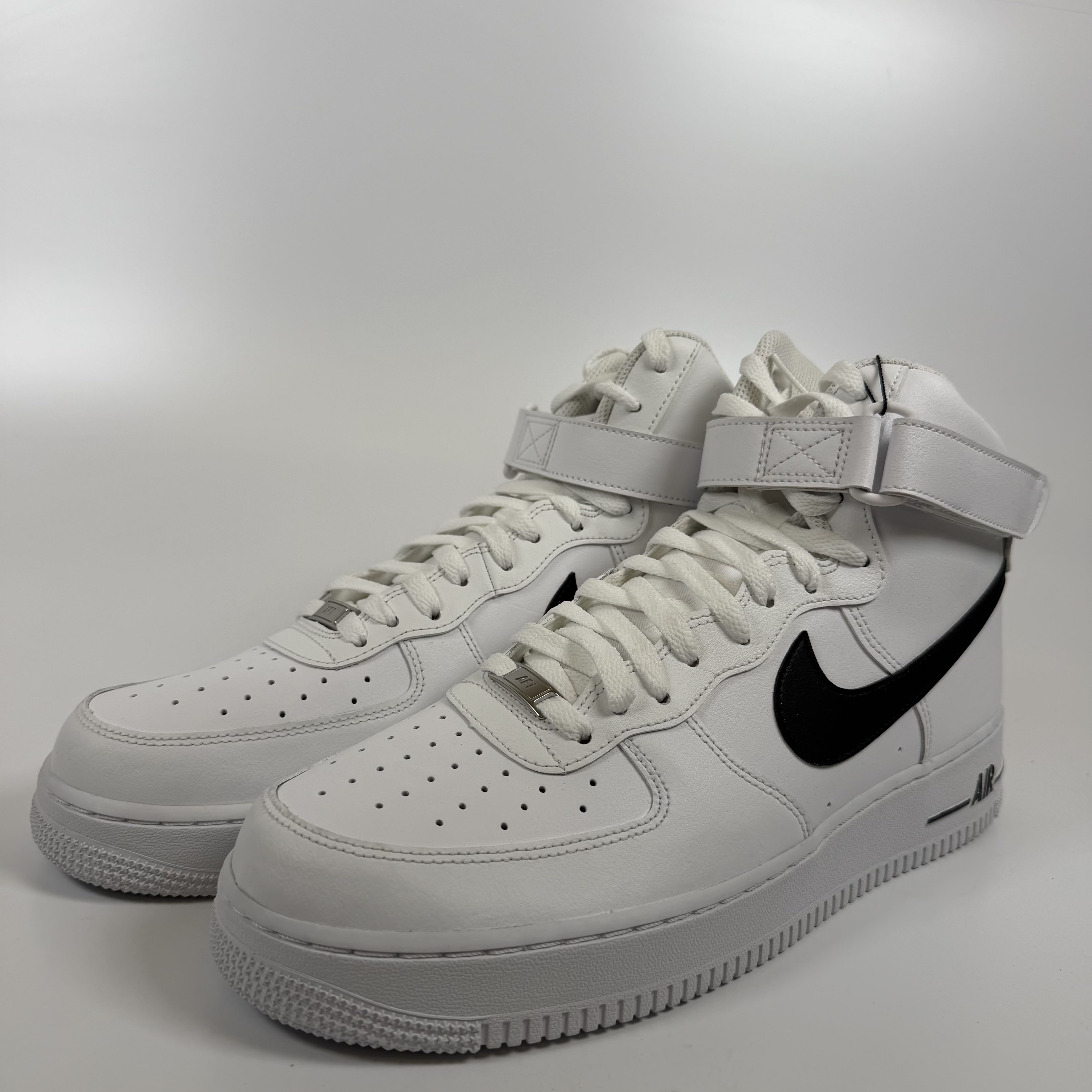 SP9167 Nike Air Force 1 High White Black
