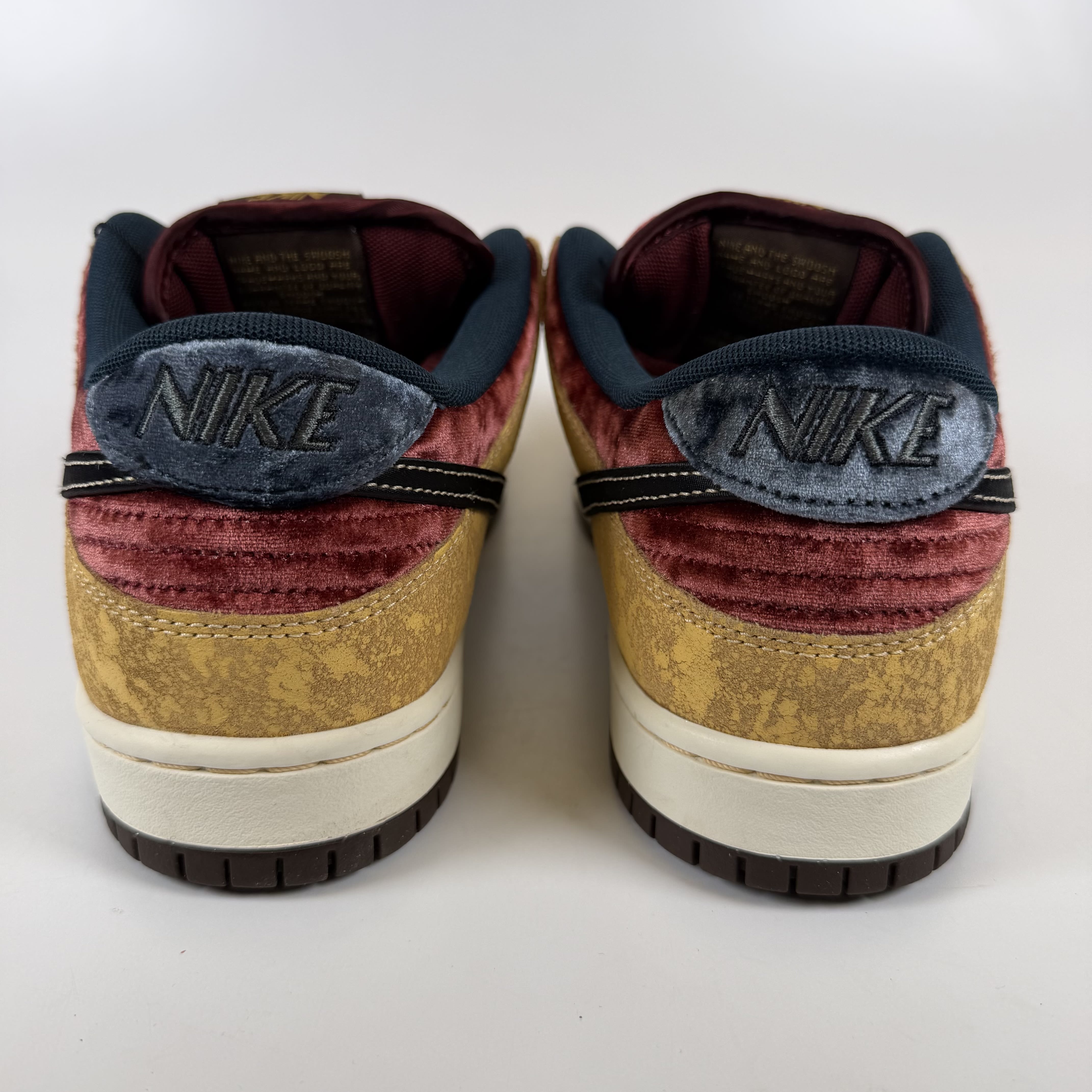SP6028 Nike SB Dunk Low City of Cinema