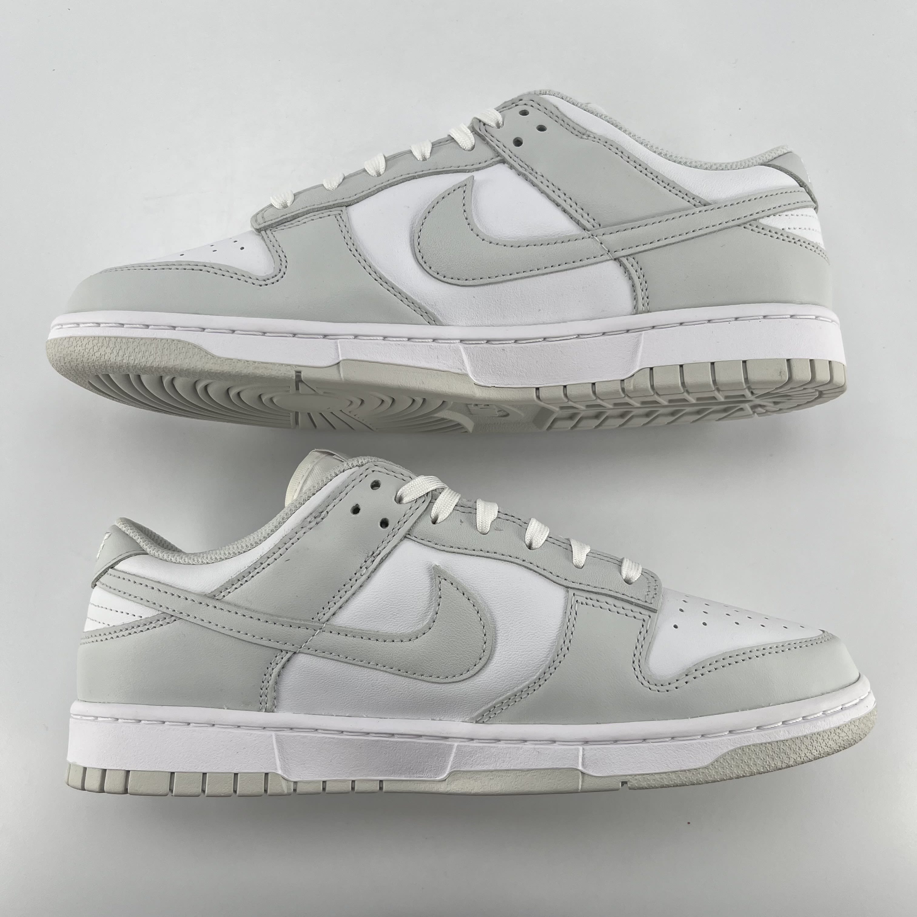280090 Nike Dunk Low Photon Dust (Women's)