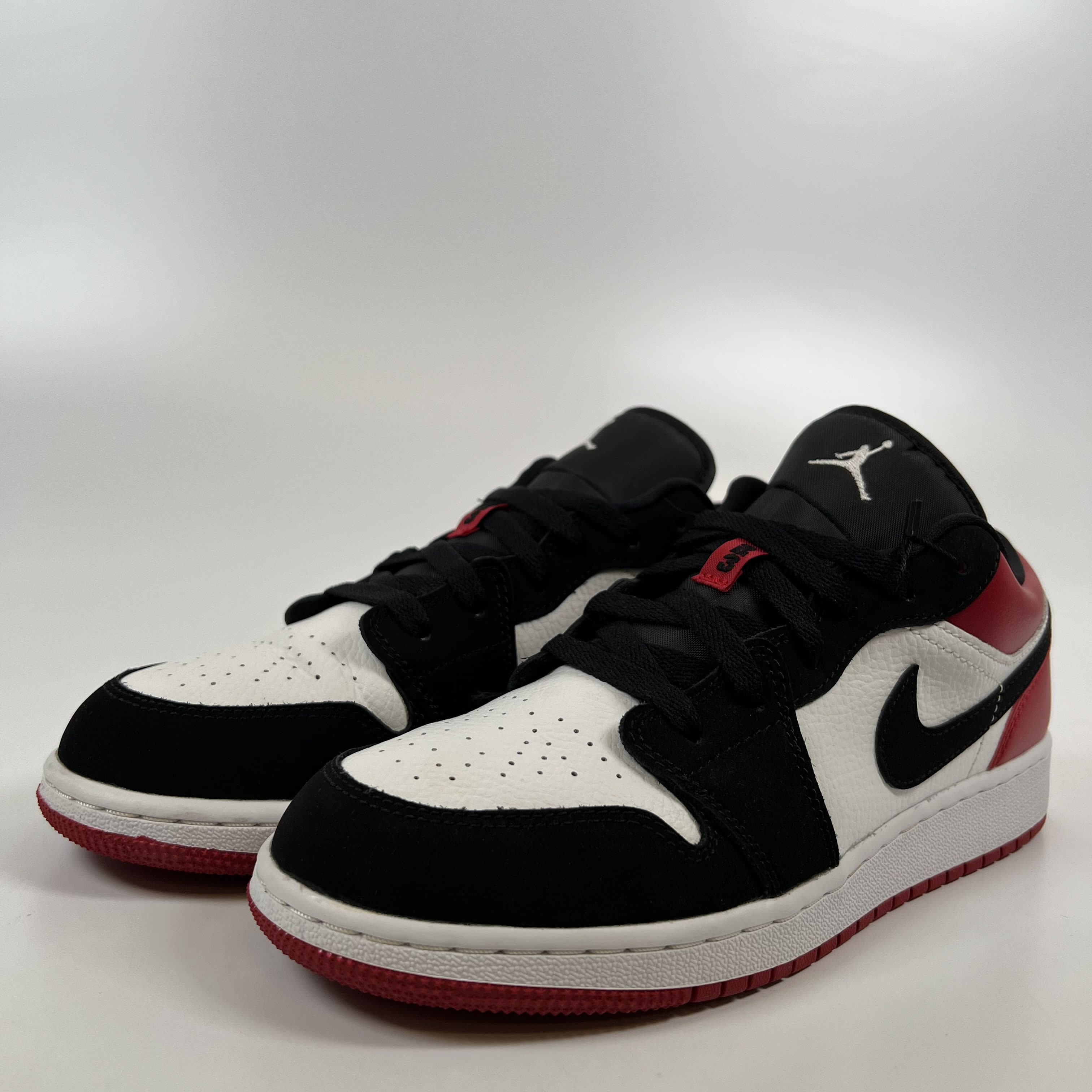 800757 Jordan 1 Low Black Toe (2019) (GS)