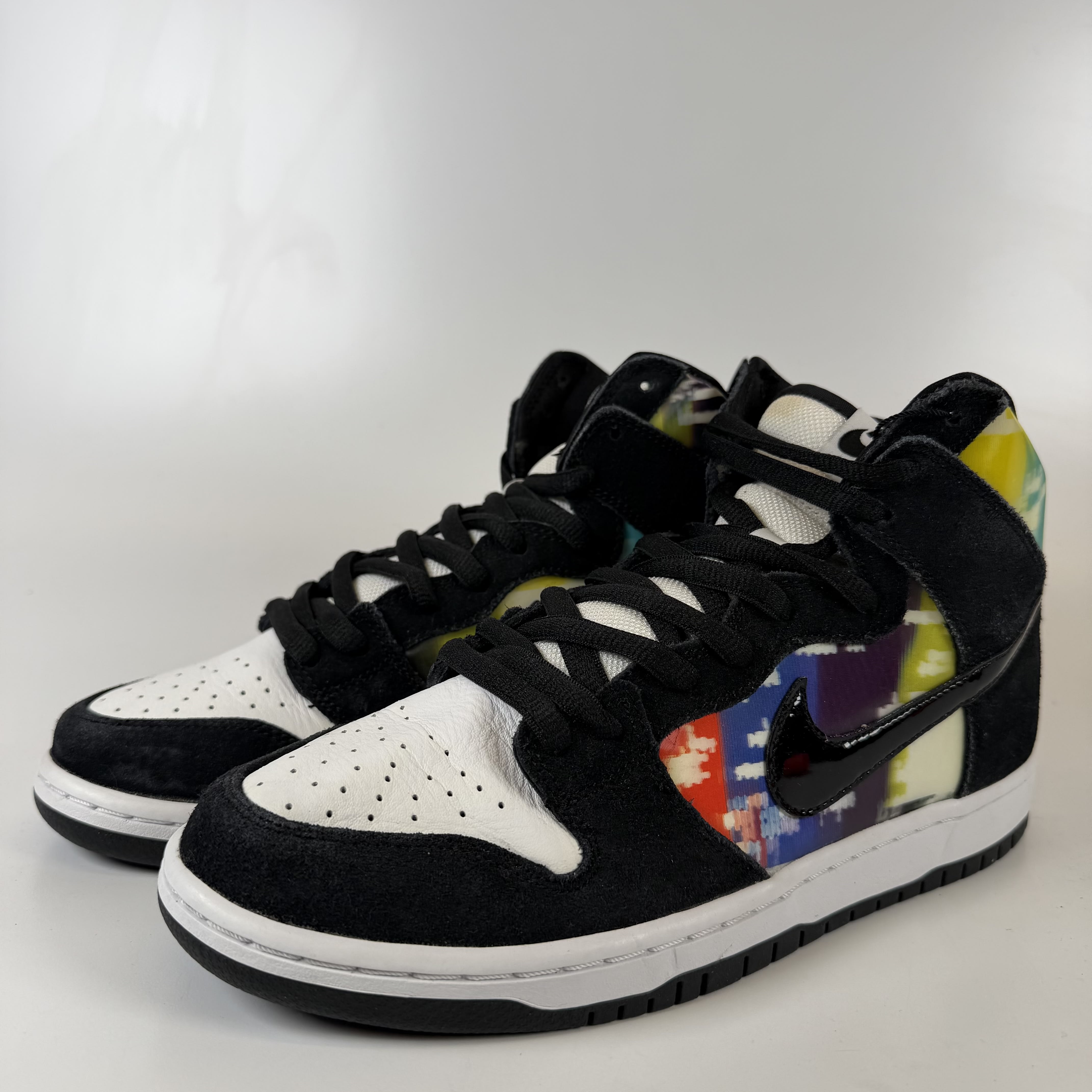 SP6094 Nike SB Dunk High TV Signal