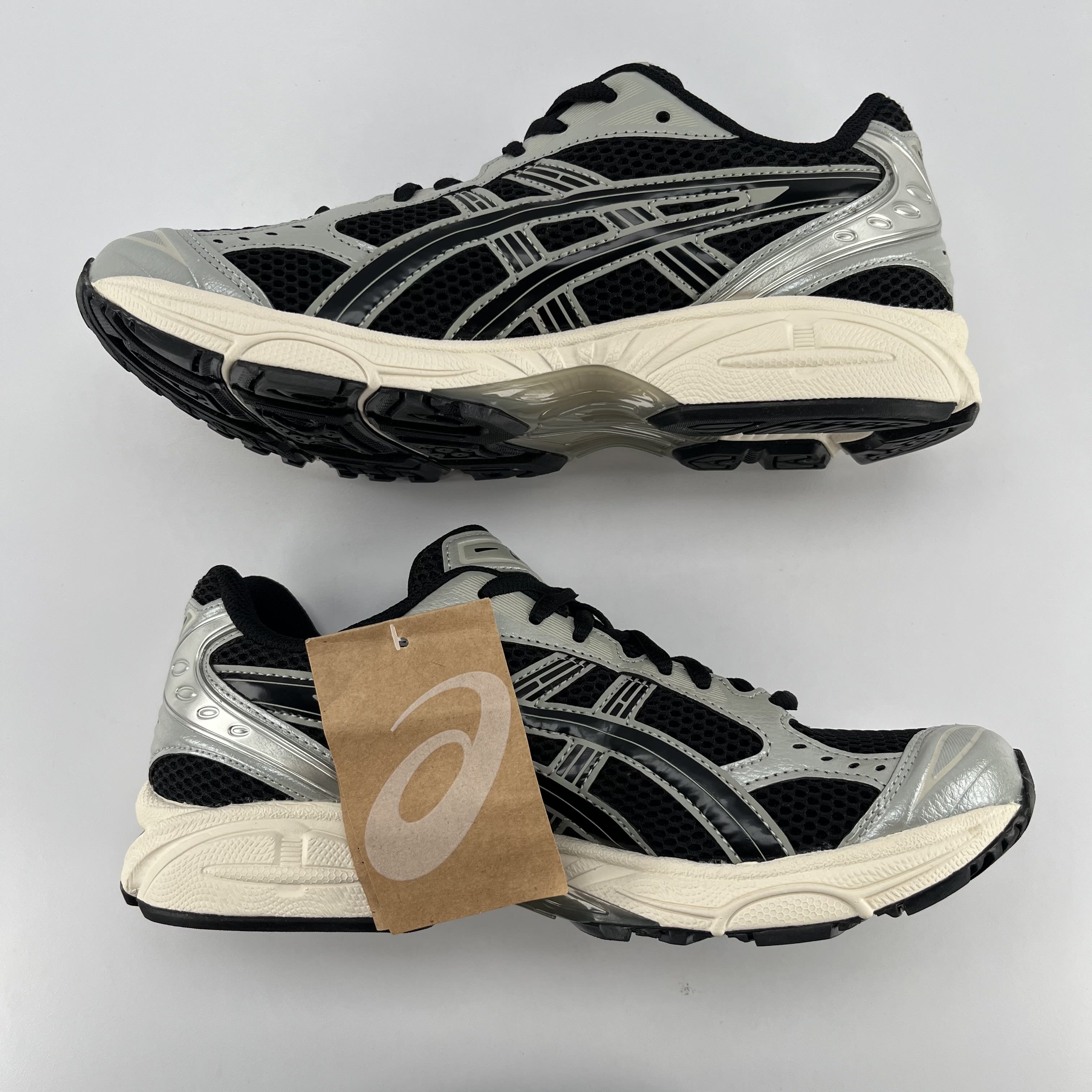 388459 ASICS Gel-Kayano 14 Black Seal Grey