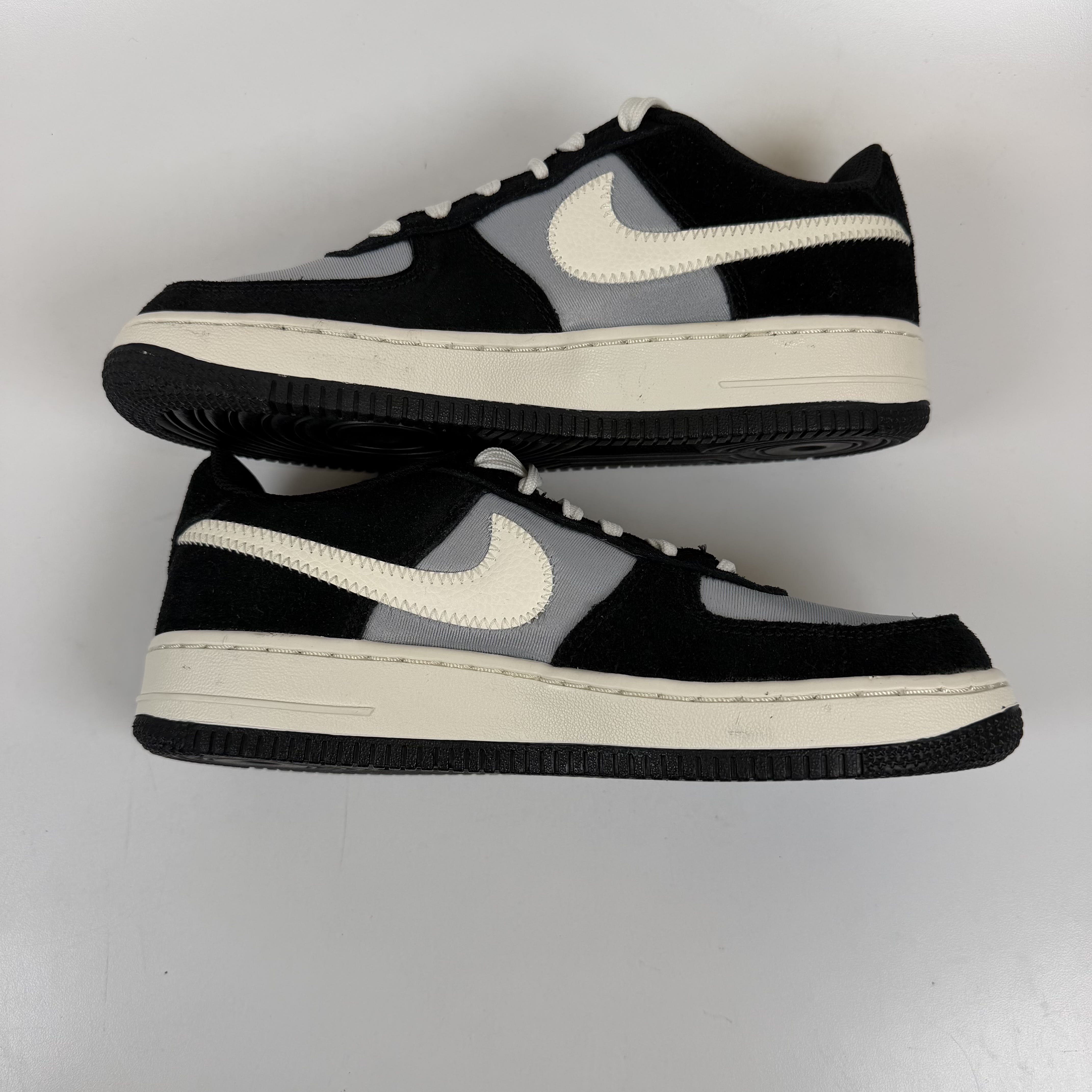 SP13313 Air Force 1 GS Buckets